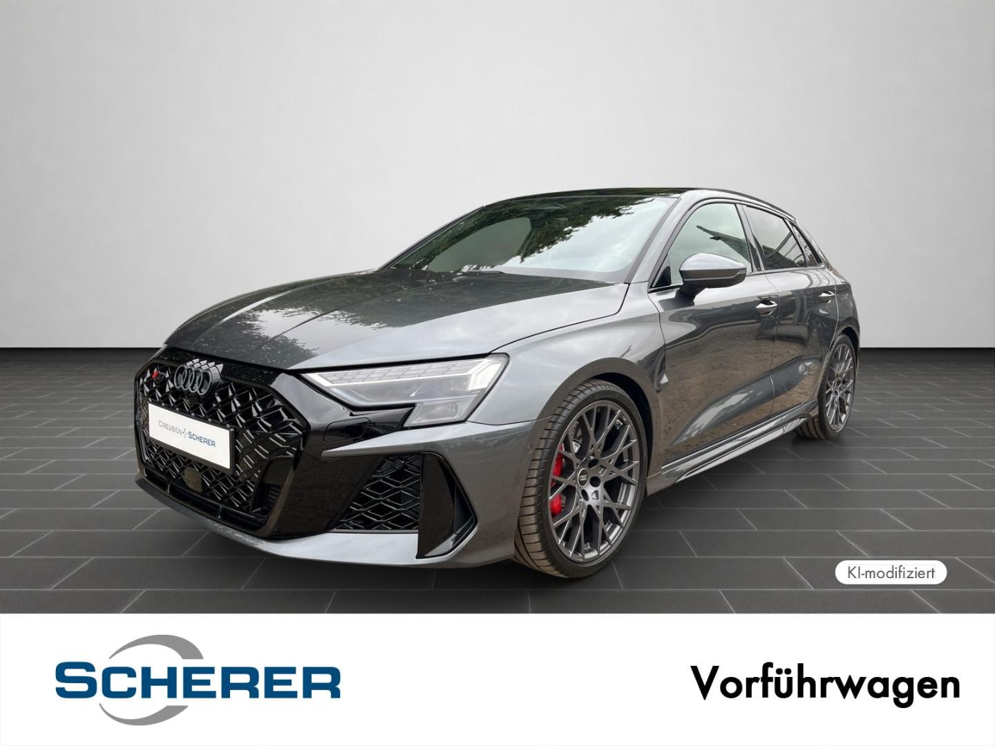 Bild über Audi RS 3 Sportback TFSI quattro 294 kW S tronic - für weitere Informationen kontaktieren Sie den Audi Partner