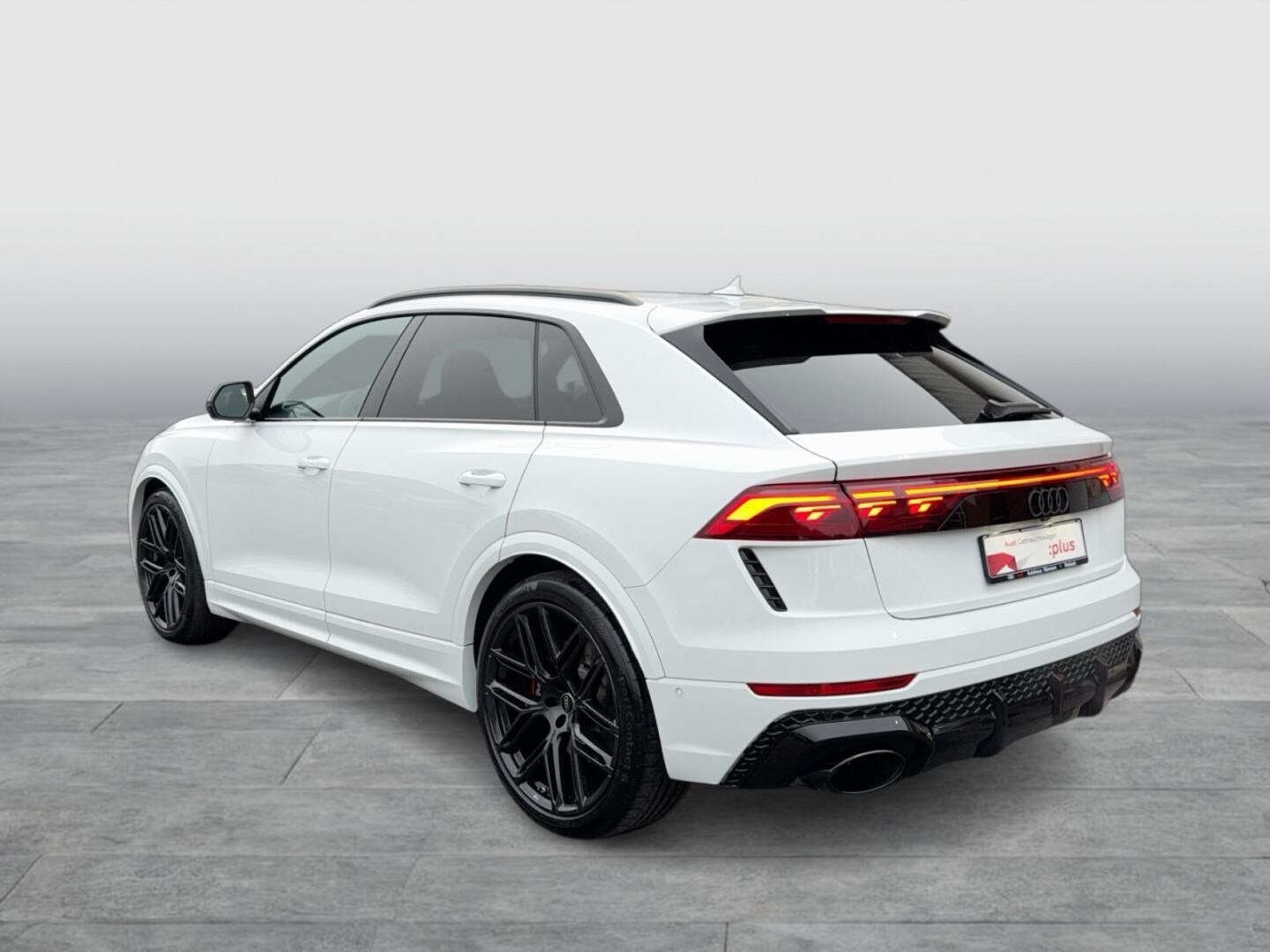 Bild über Audi RS Q8 SUV TFSI quattro tiptronic - für weitere Informationen kontaktieren Sie den Audi Partner