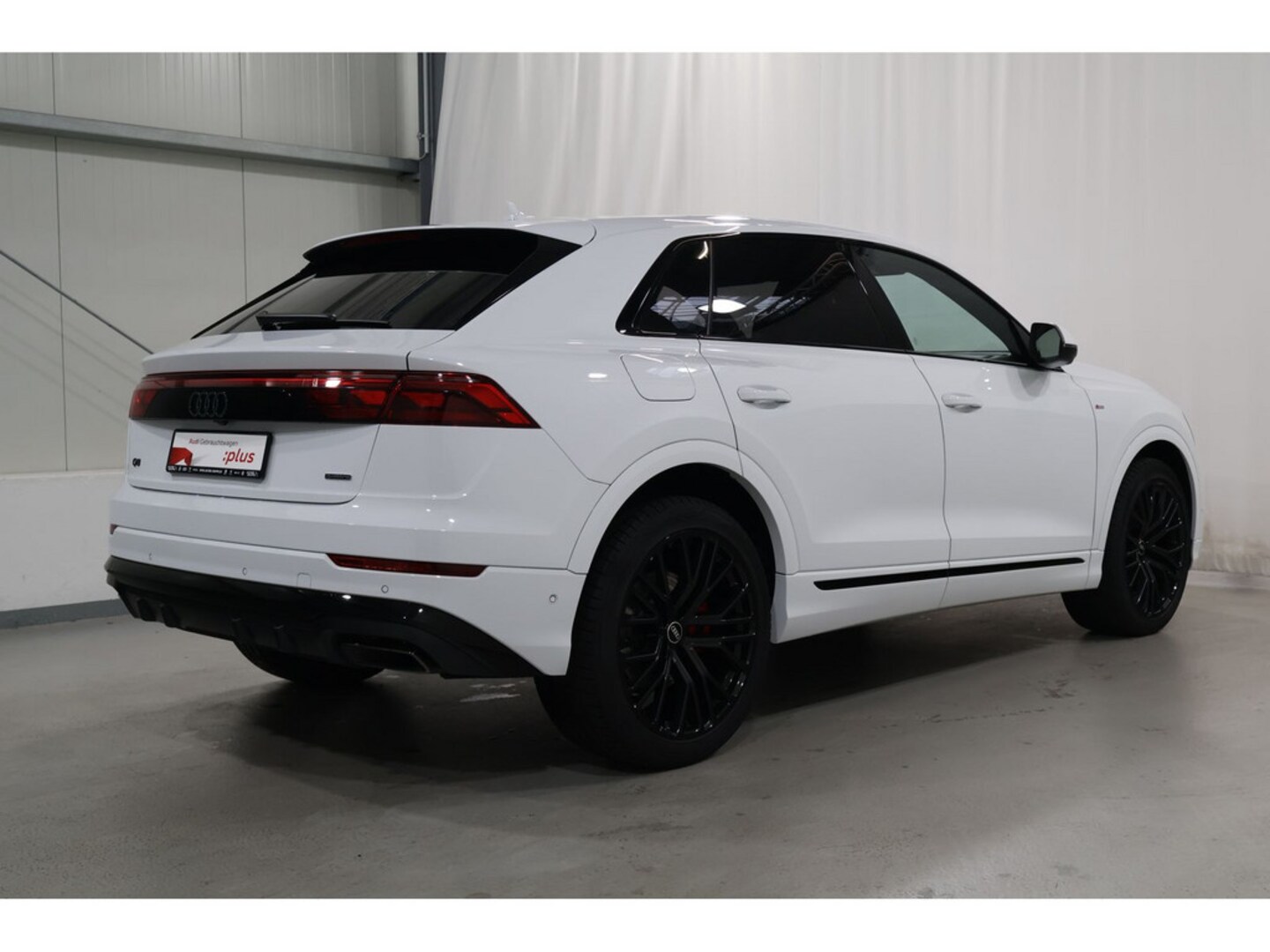 Bild über Audi Q8 SUV 50 TDI quattro tiptronic - für weitere Informationen kontaktieren Sie den Audi Partner