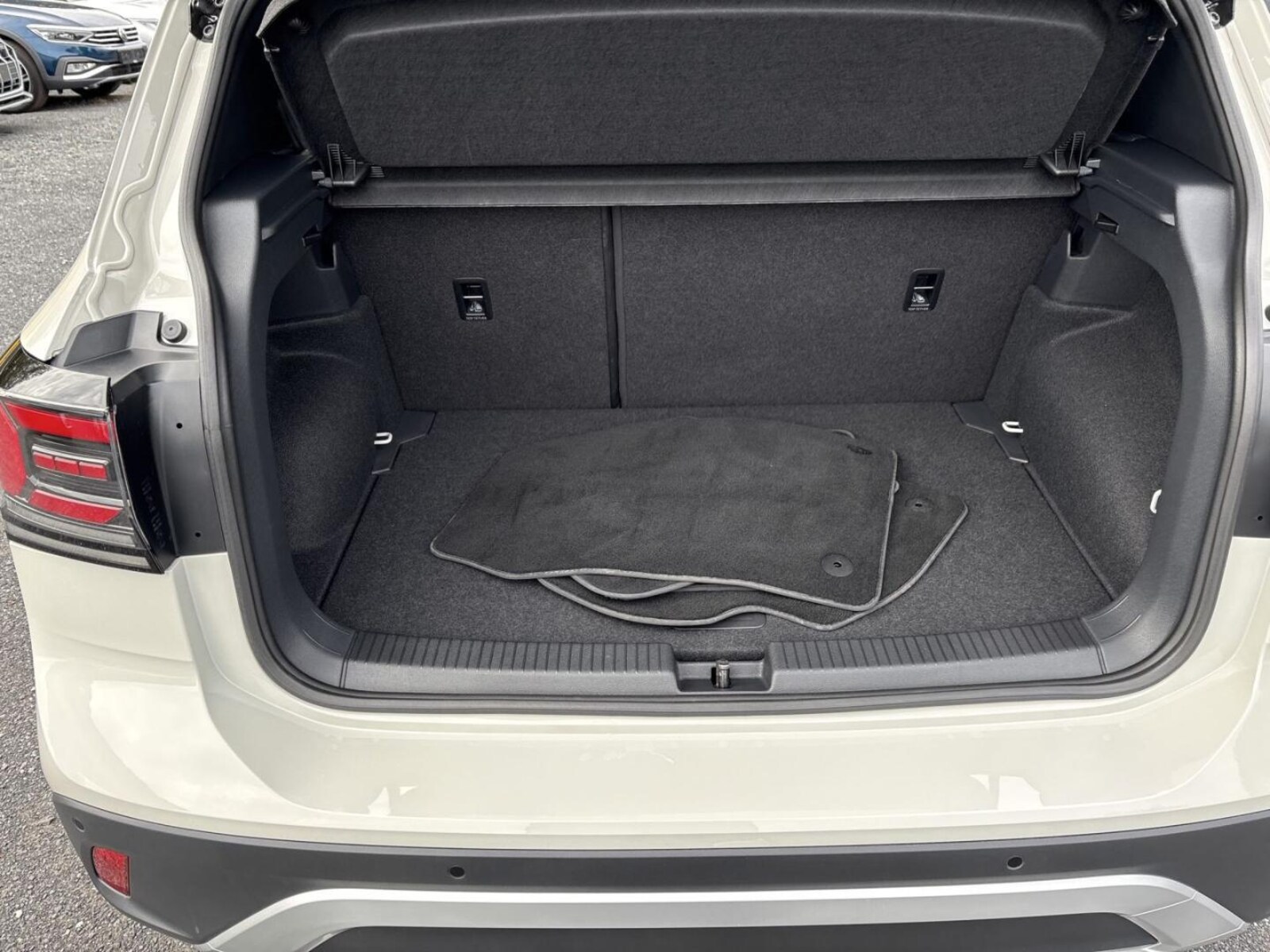 Volkswagen T-Cross – Bild 14
