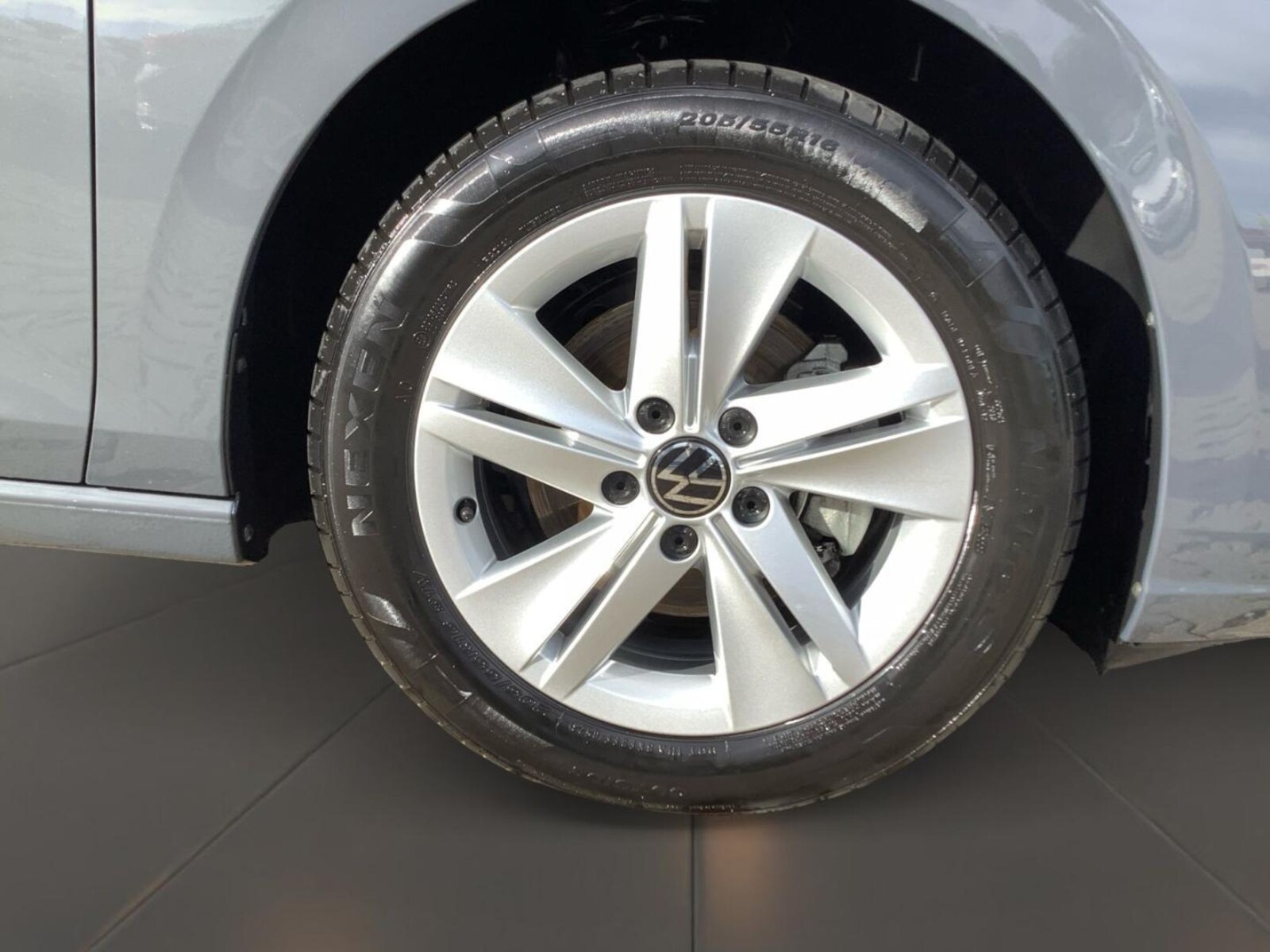 Volkswagen Golf Variant – Bild 8