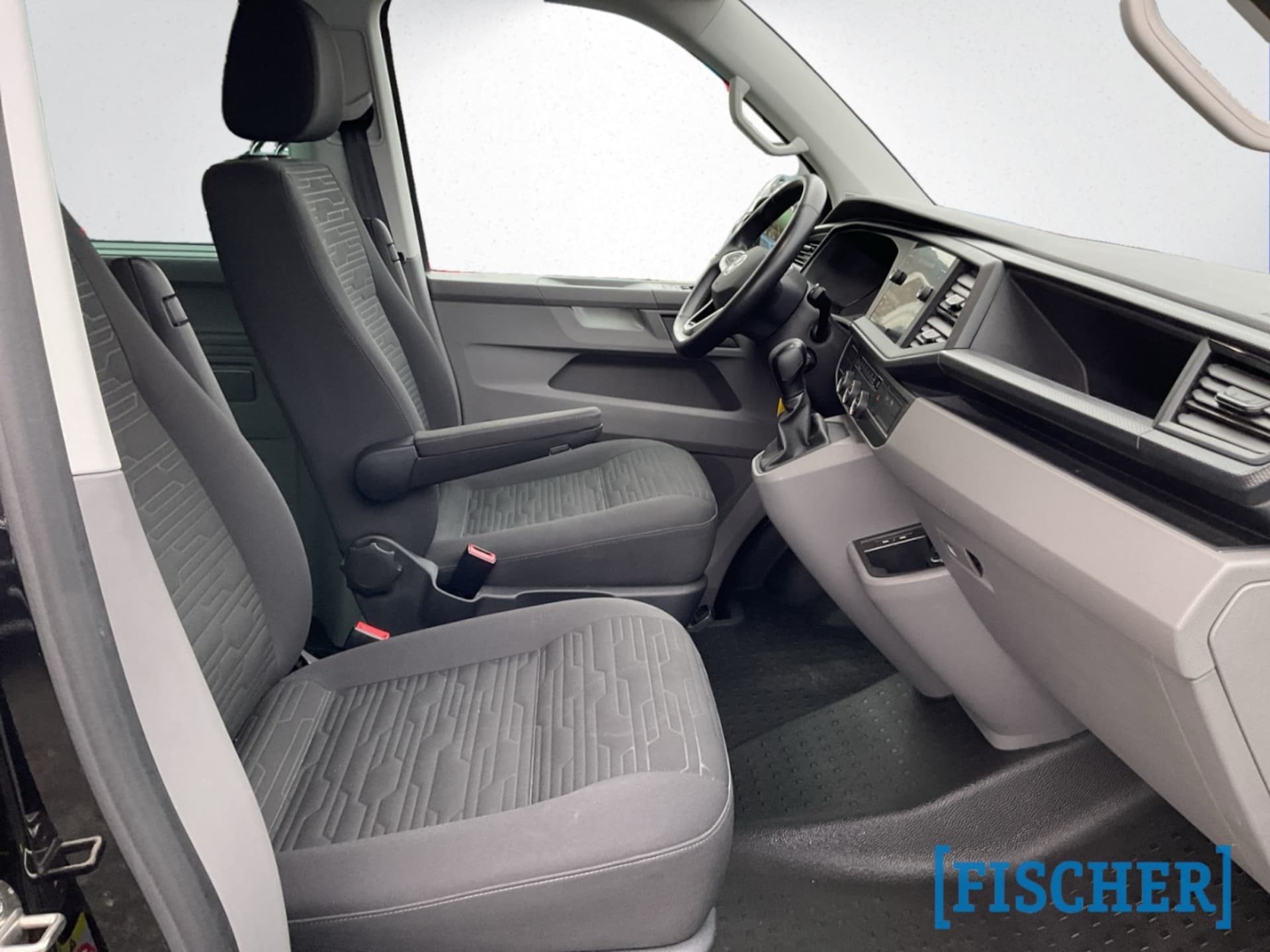 Volkswagen T6.1 Caravelle langer Radstand Comfortline