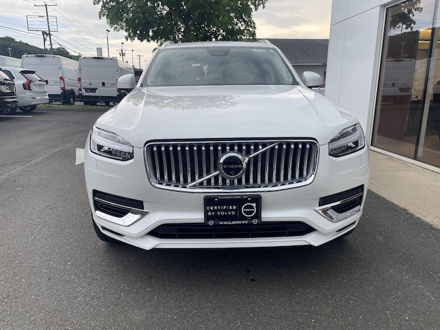 2025 Volvo XC90 Plug-In Hybrid