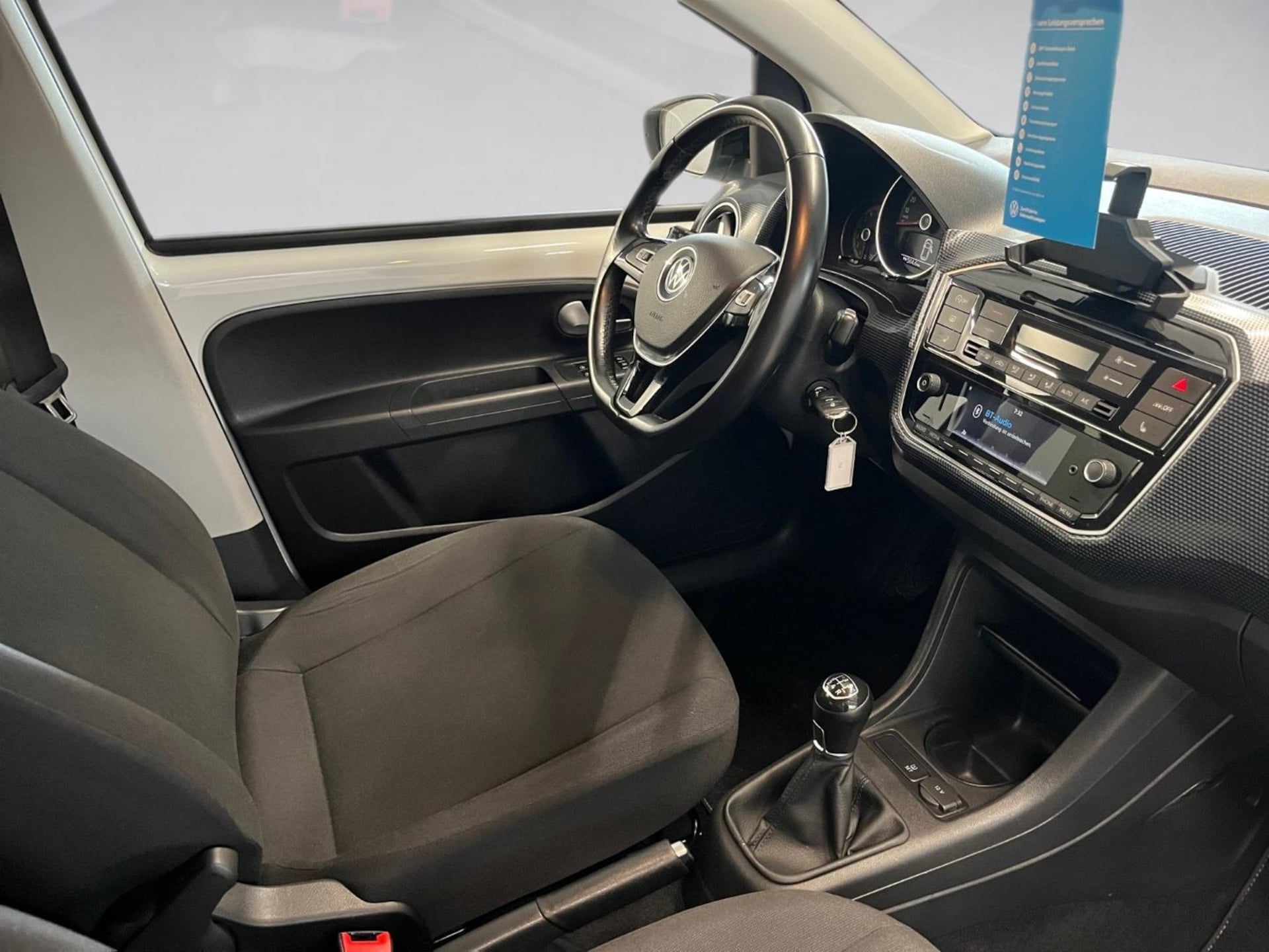 Volkswagen up! R-Line