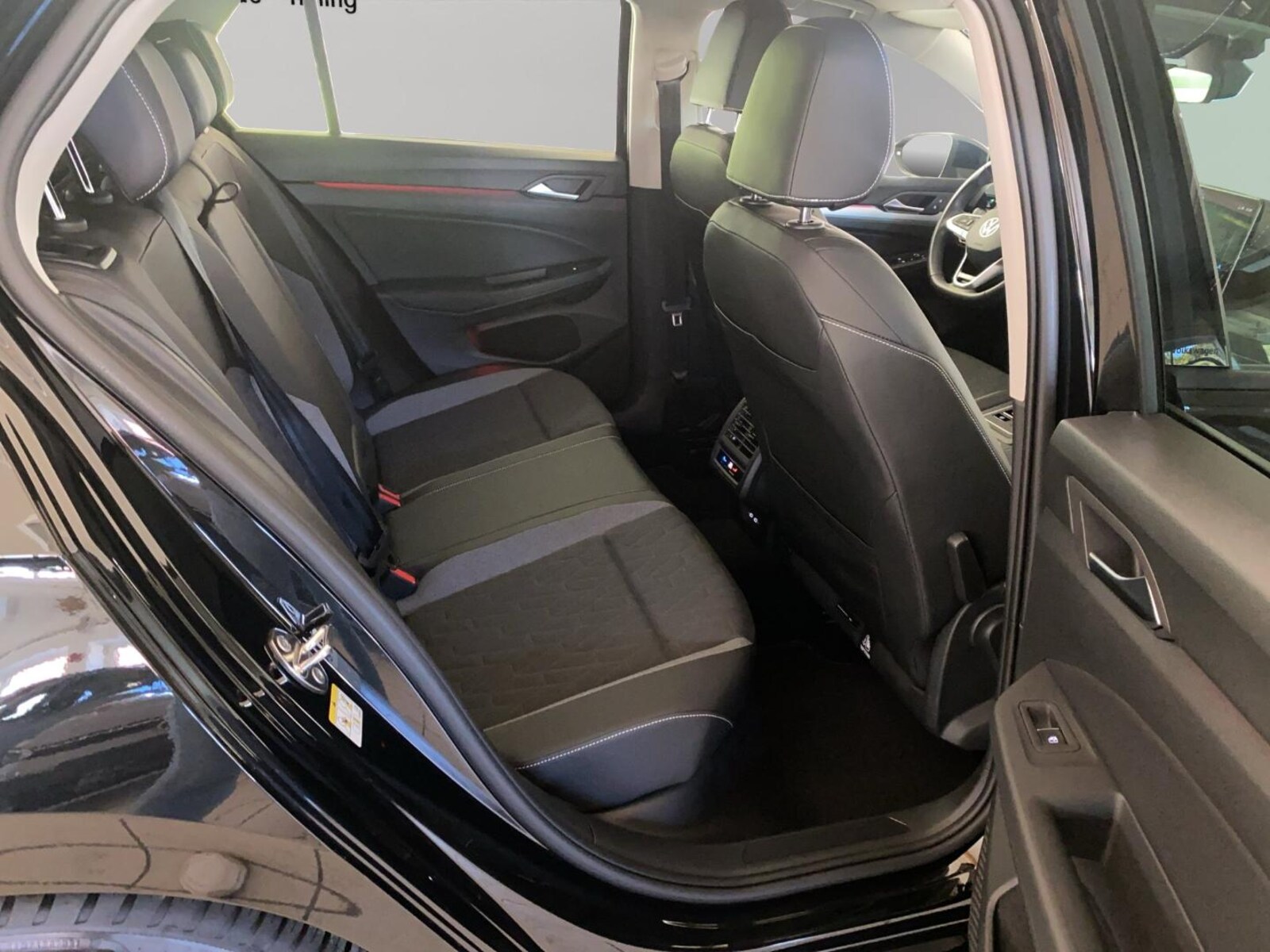 Volkswagen Golf – Bild 8