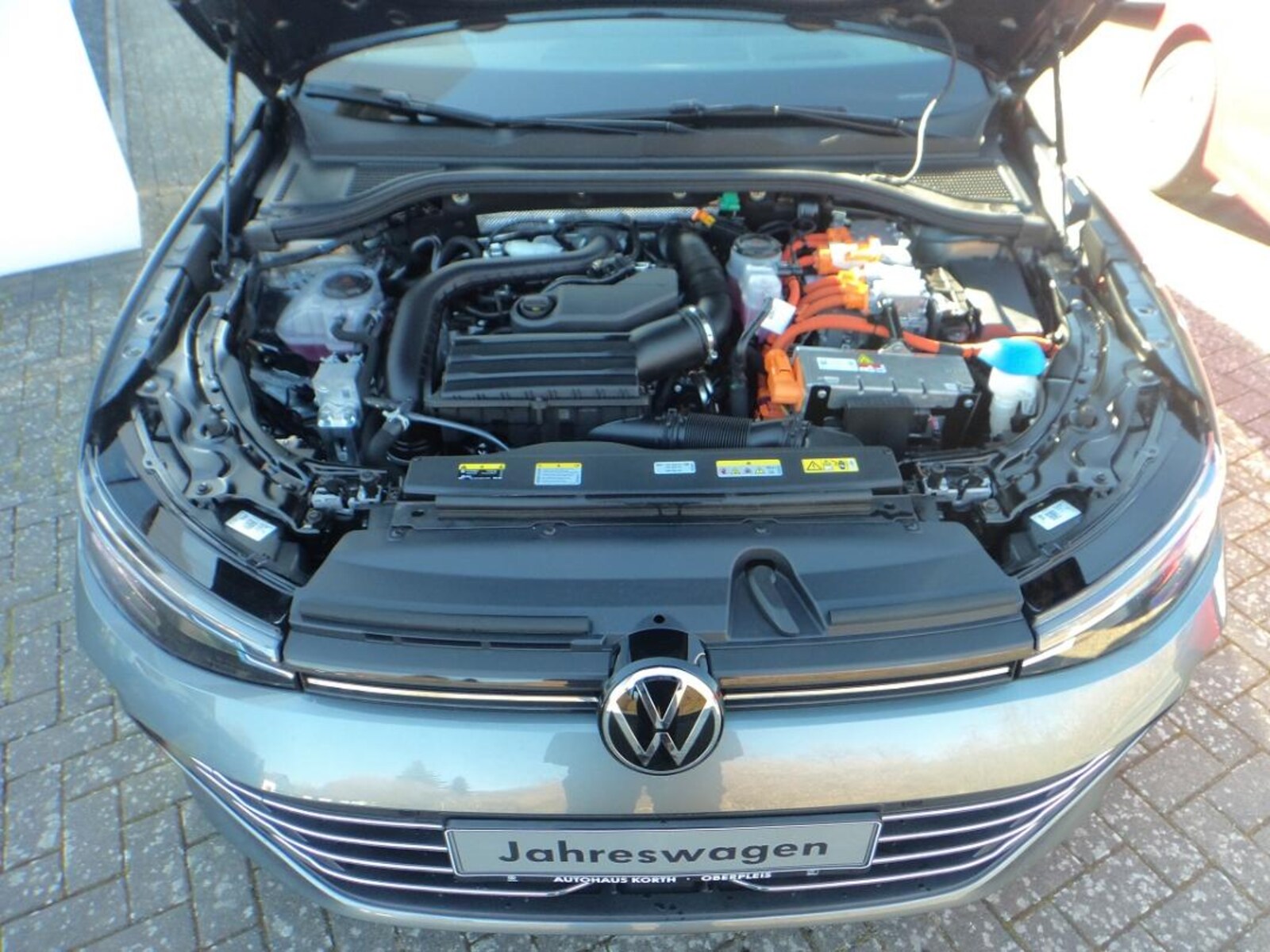 Volkswagen Passat – Bild 8