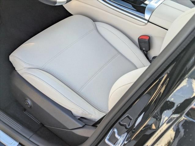 2026 Mercedes-Benz C 300