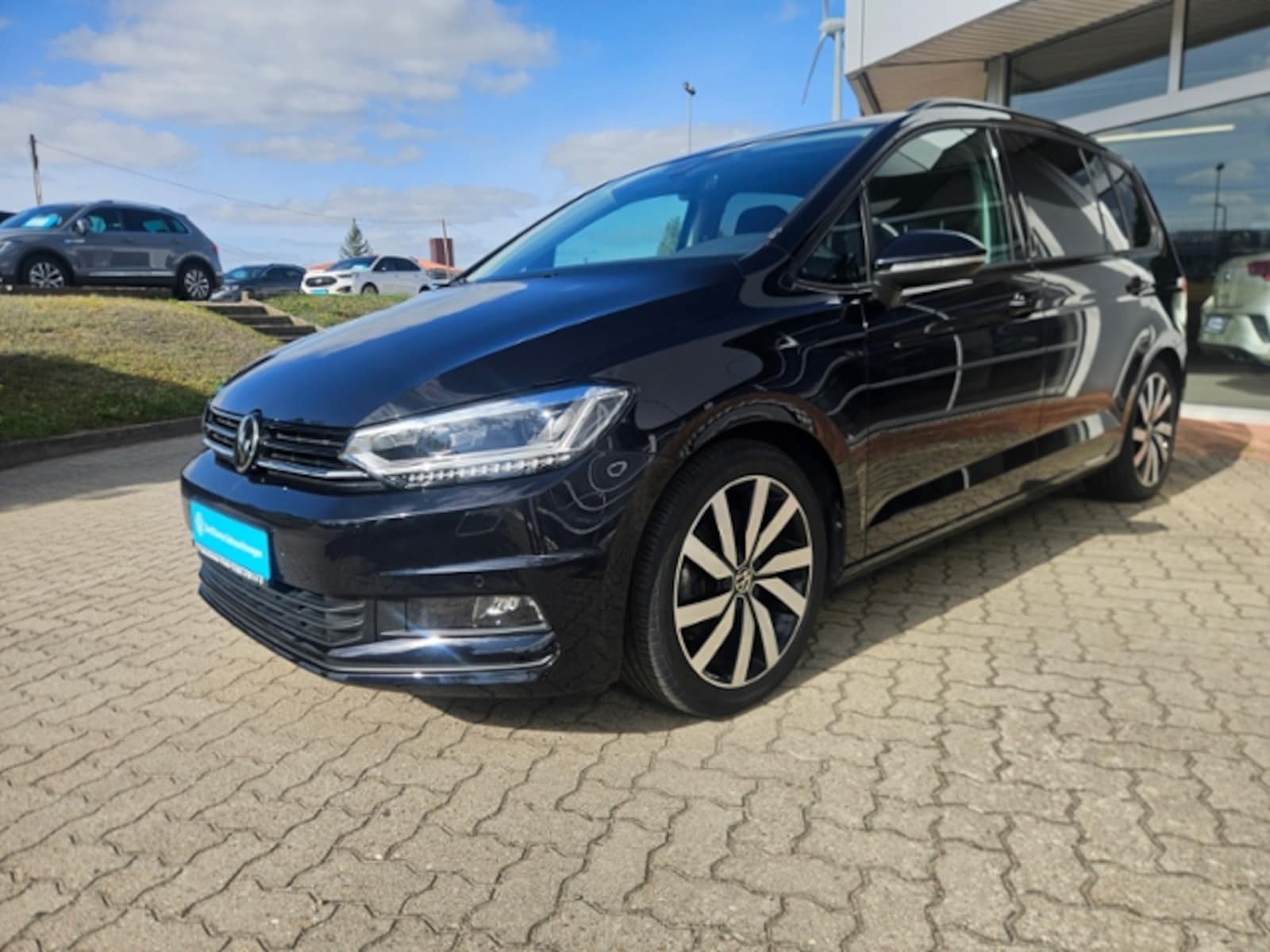 Volkswagen Touran – Bild 2