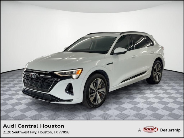 2024 Audi Q8 e-tron
