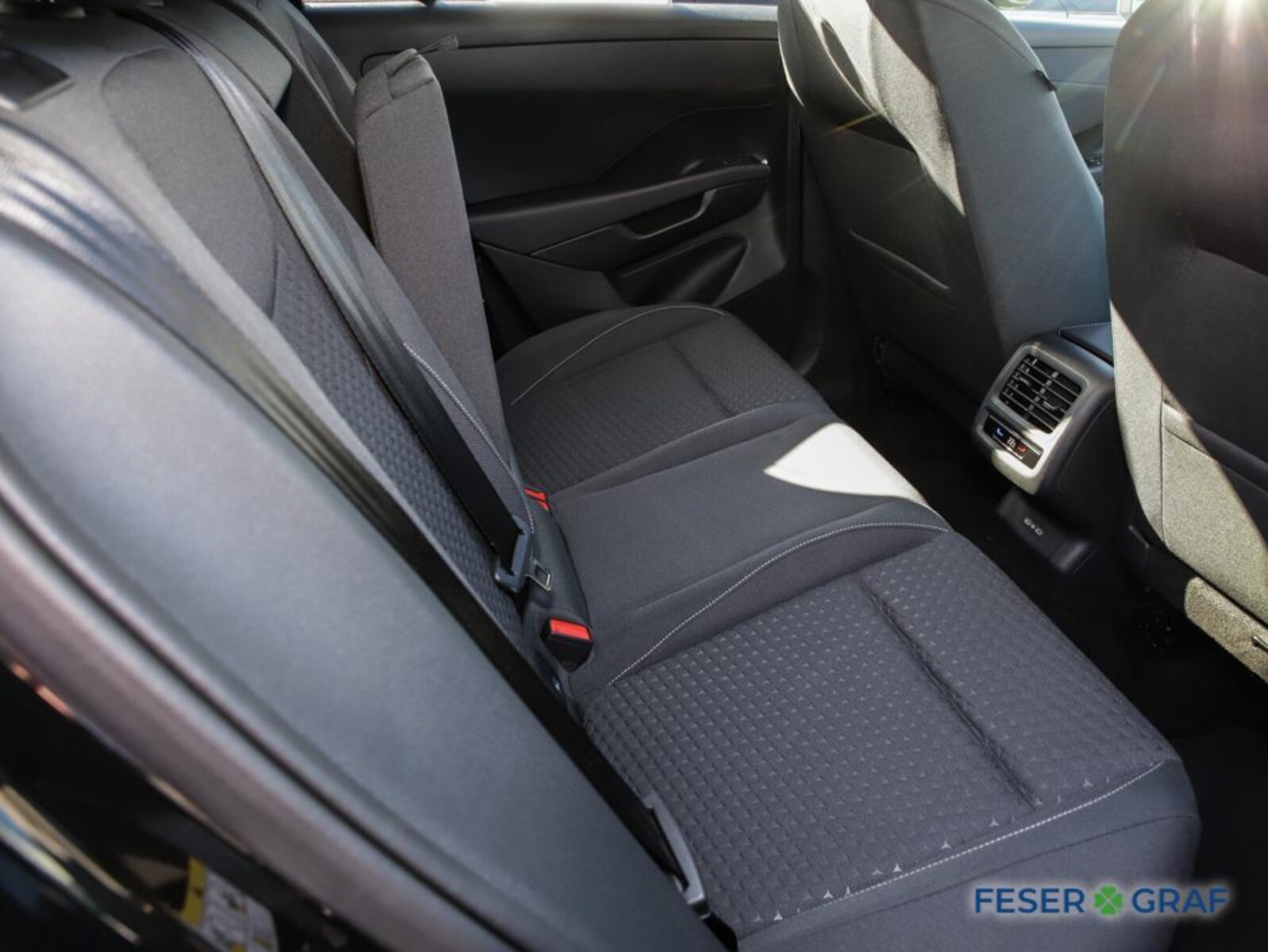 Volkswagen T-Roc – Bild 6