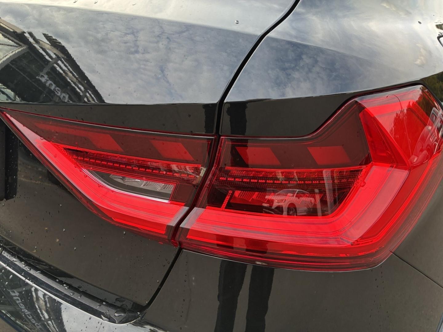 Bild über Audi A1 allstreet 35 TFSI S tronic - für weitere Informationen kontaktieren Sie den Audi Partner