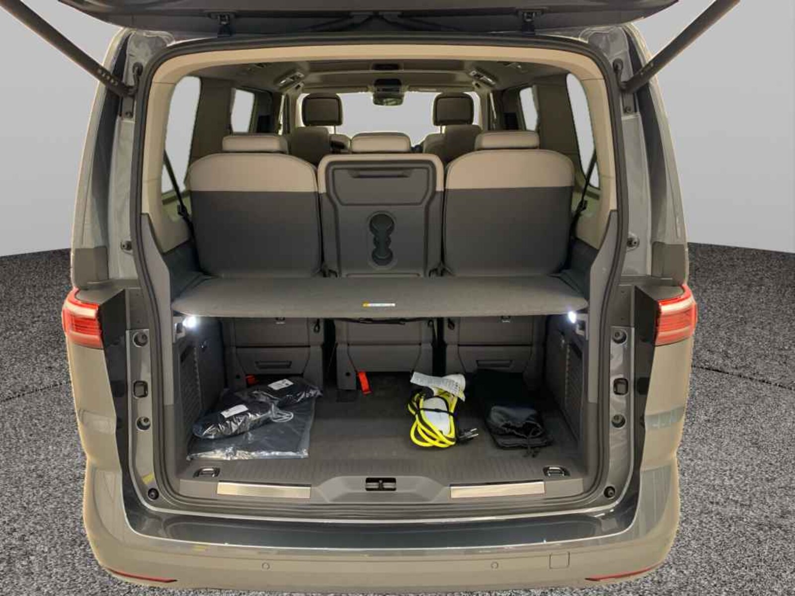 Volkswagen Multivan Langversion – Bild 9