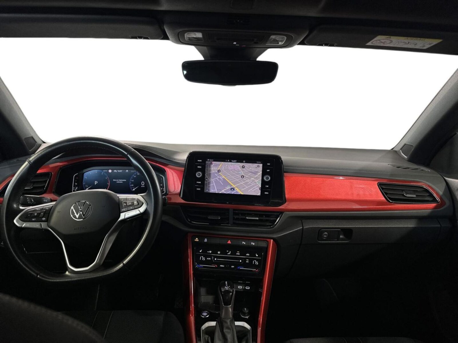 Volkswagen T-Roc Cabriolet – Bild 14