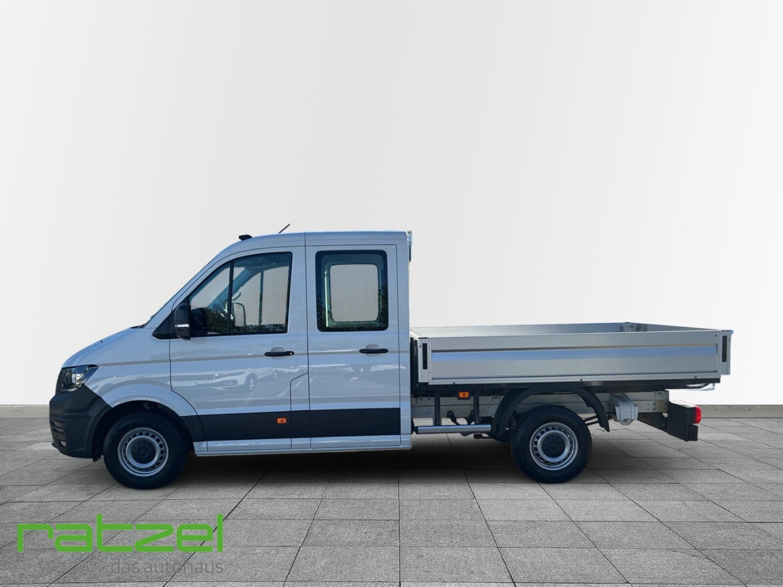 Volkswagen Crafter Doppelkabine mittlerer Radstand – Bild 5