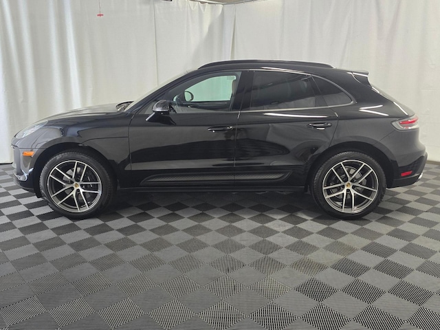 2025 Porsche Macan