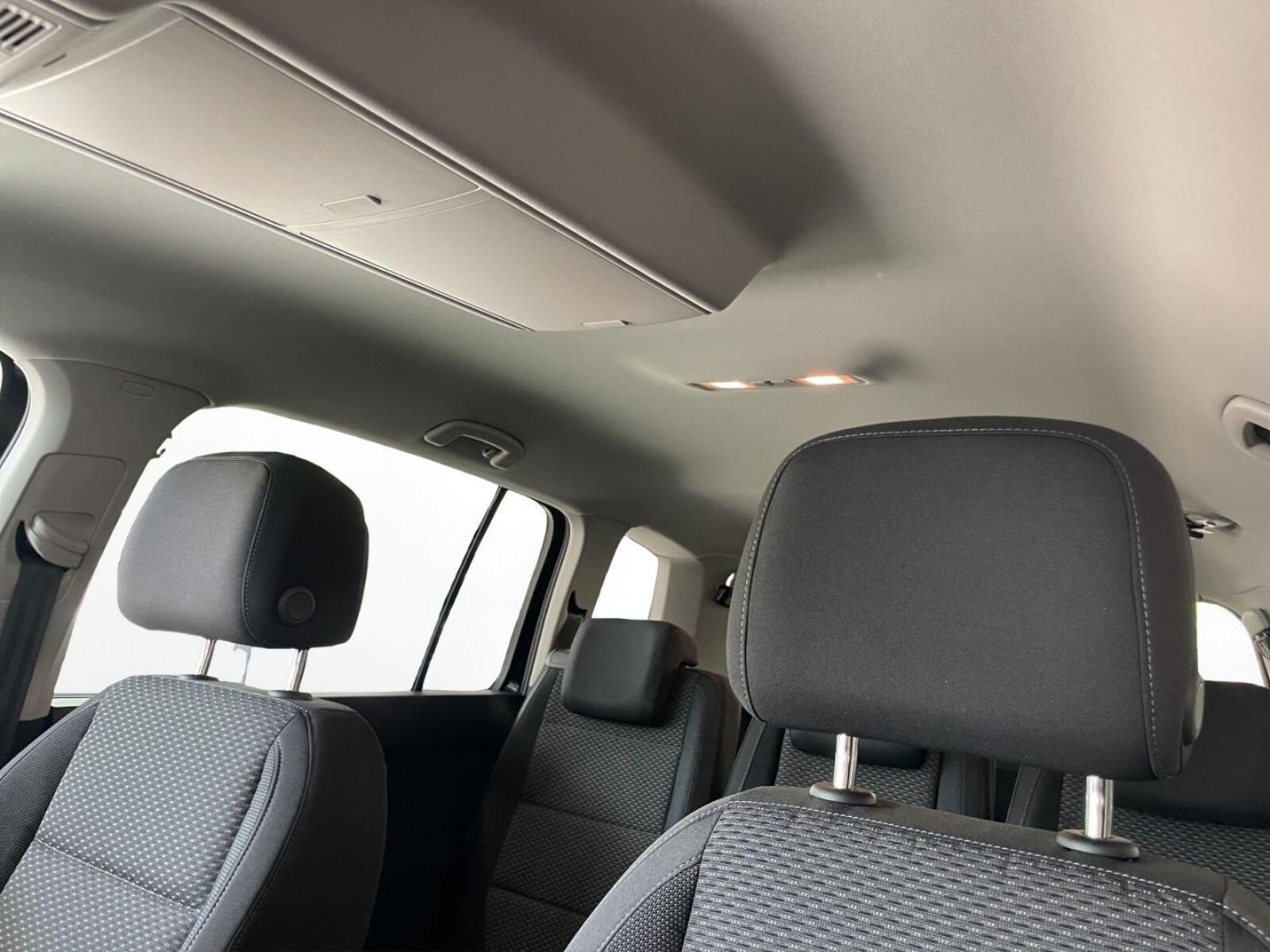 Volkswagen Touran – Bild 9