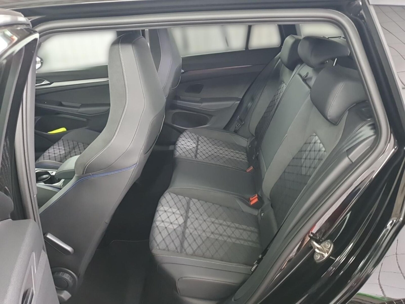 Volkswagen Golf Variant – Bild 11
