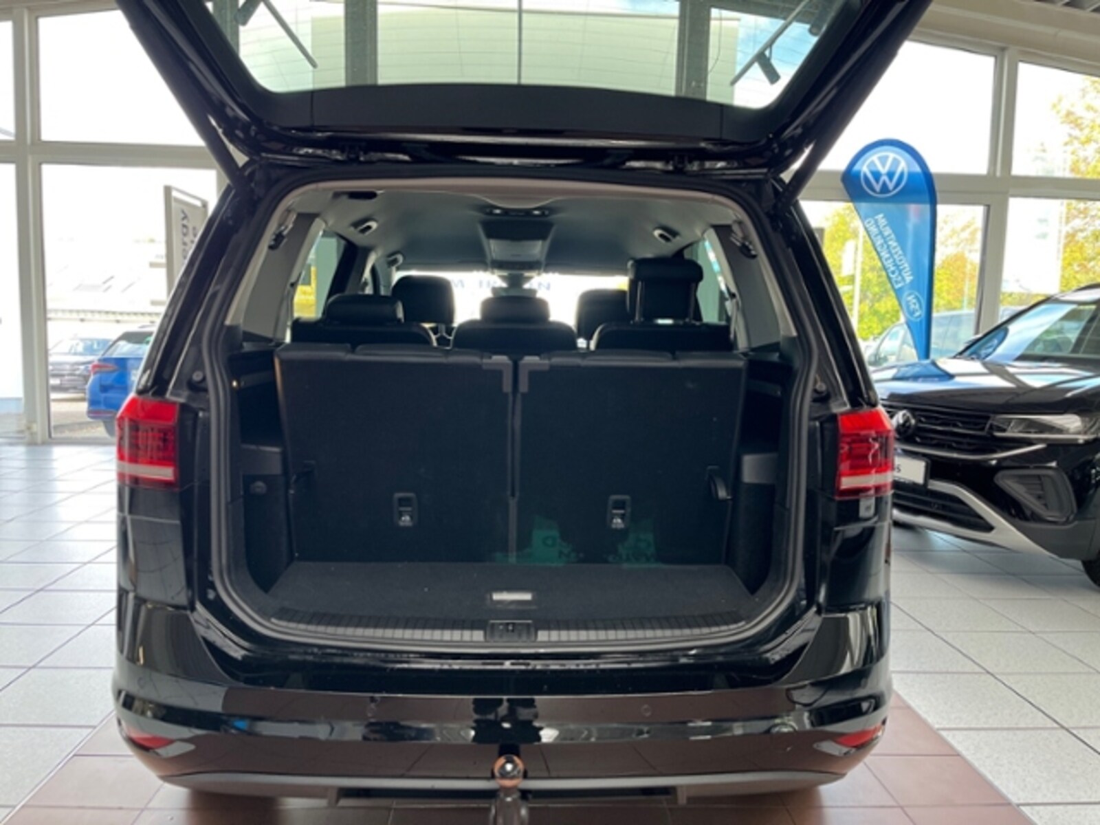 Volkswagen Touran – Bild 9