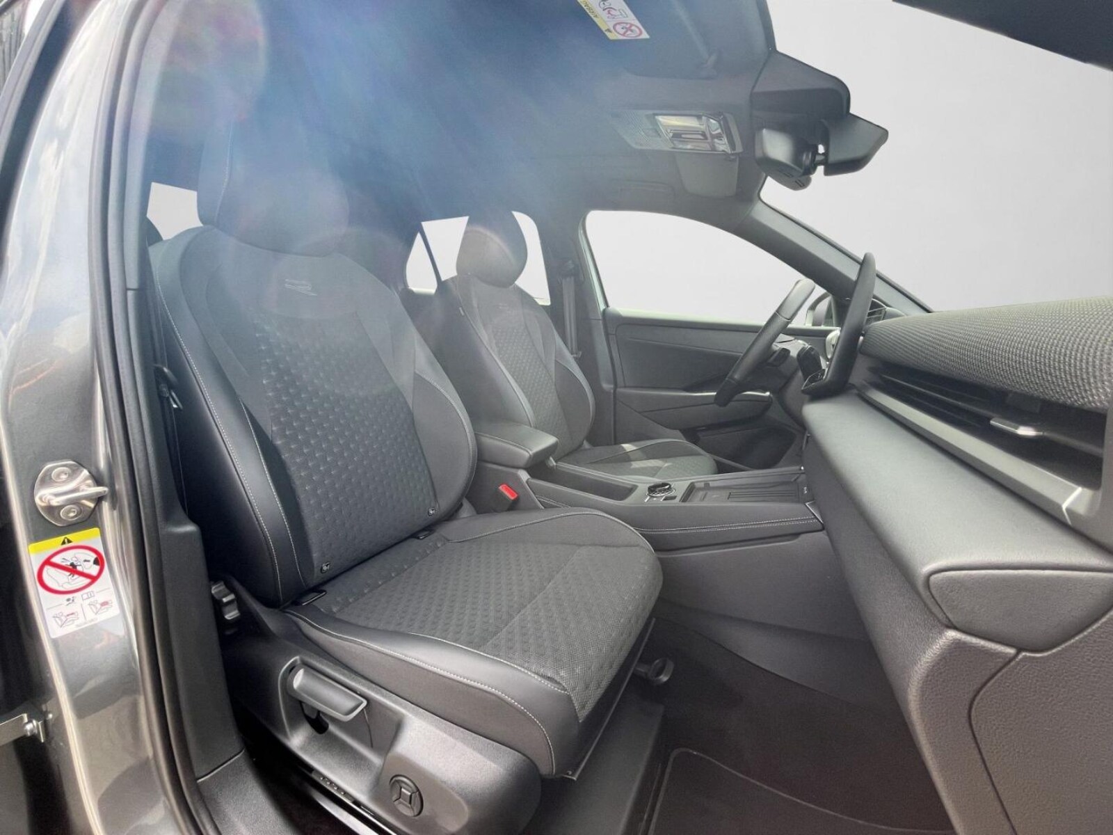 Volkswagen T-Roc – Bild 4
