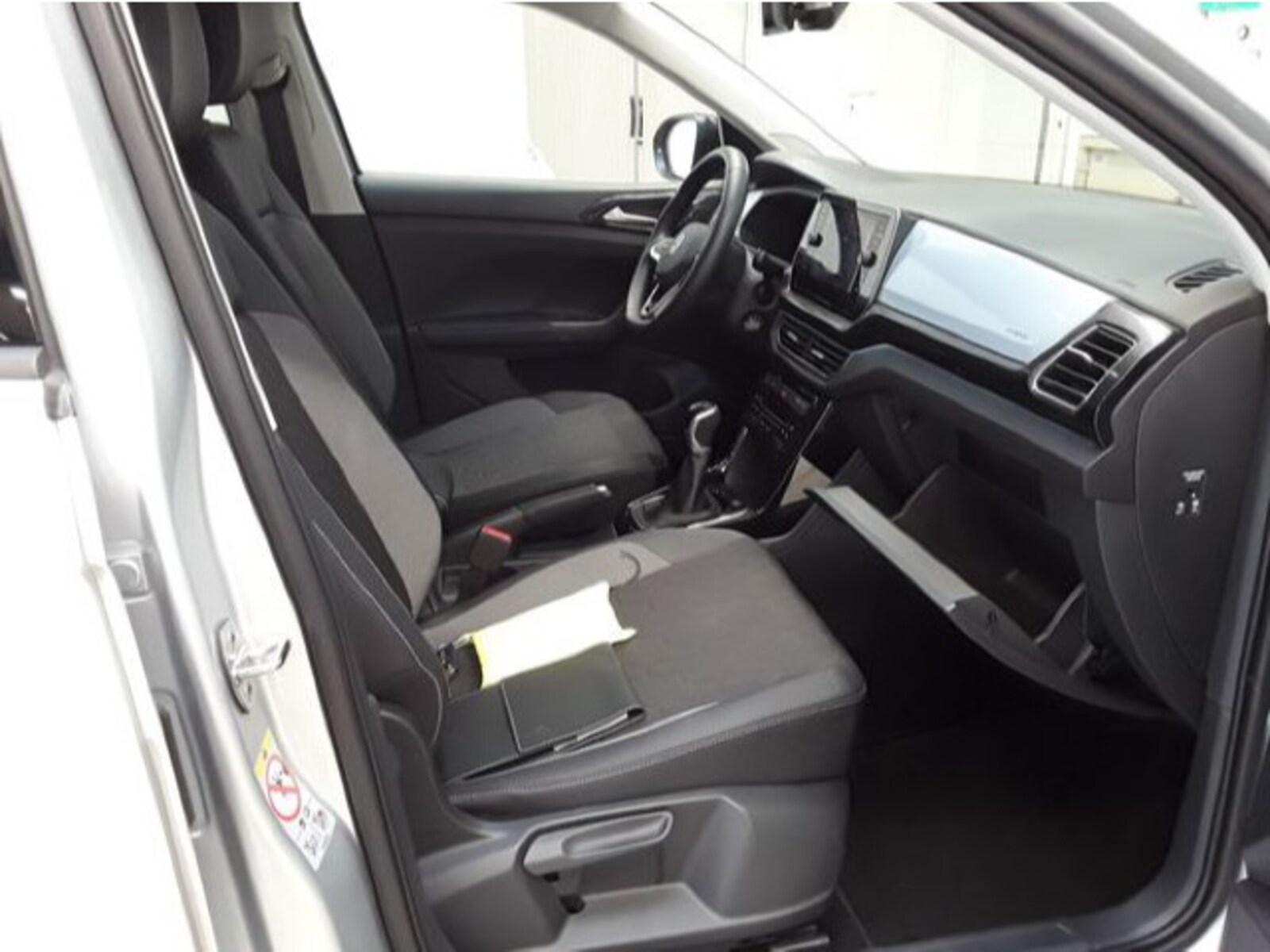 Volkswagen T-Cross – Bild 9