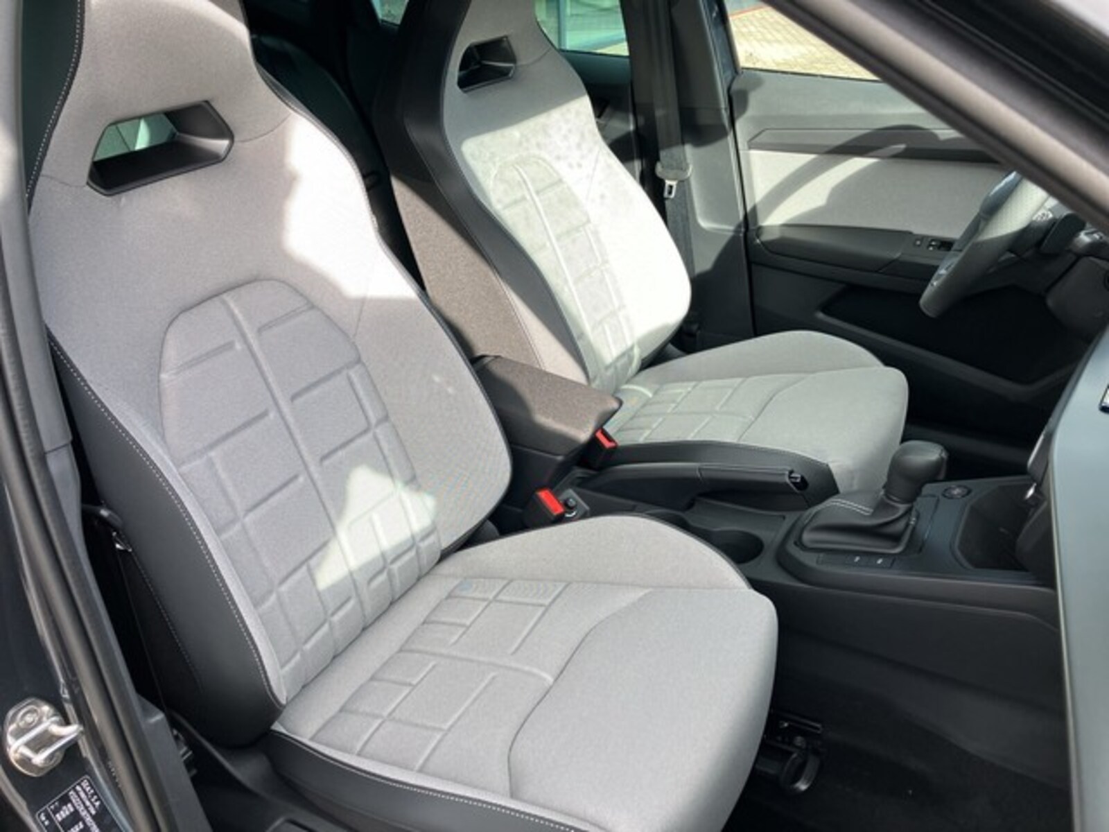 SEAT Arona – Bild 13