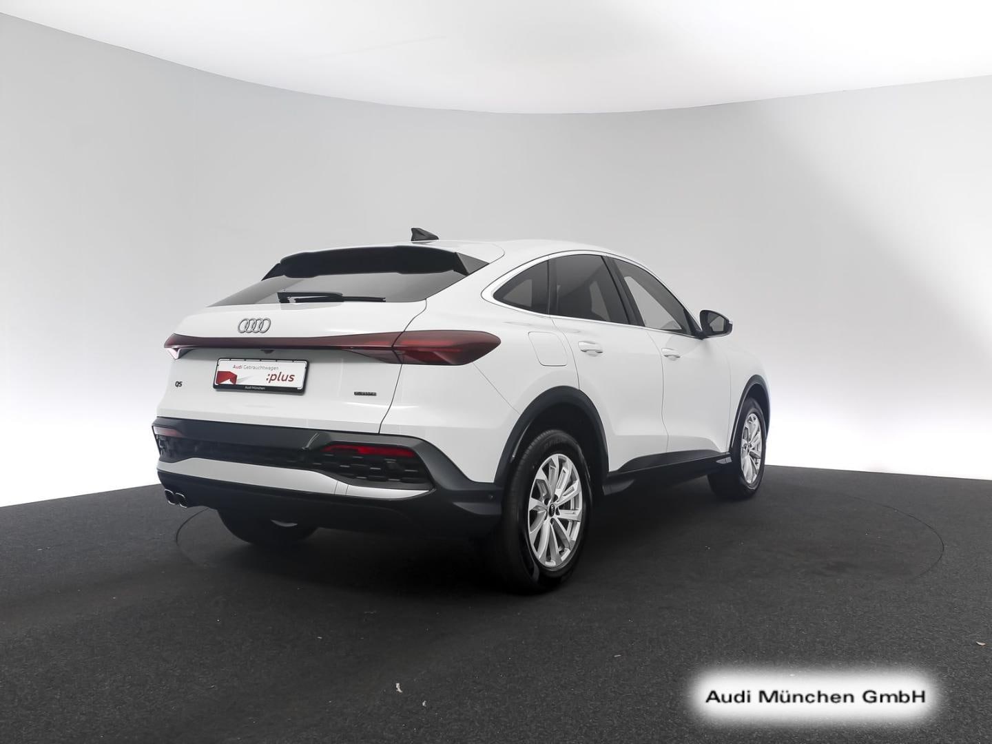 Bild über Audi Q5 Sportback TDI quattro 150 kW S tronic - für weitere Informationen kontaktieren Sie den Audi Partner