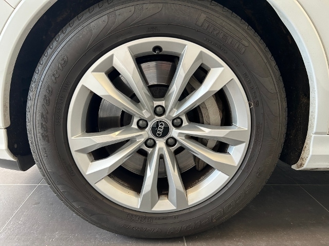 Image about Audi Q7 TFSI e 55 TFSI e quattro tiptronic