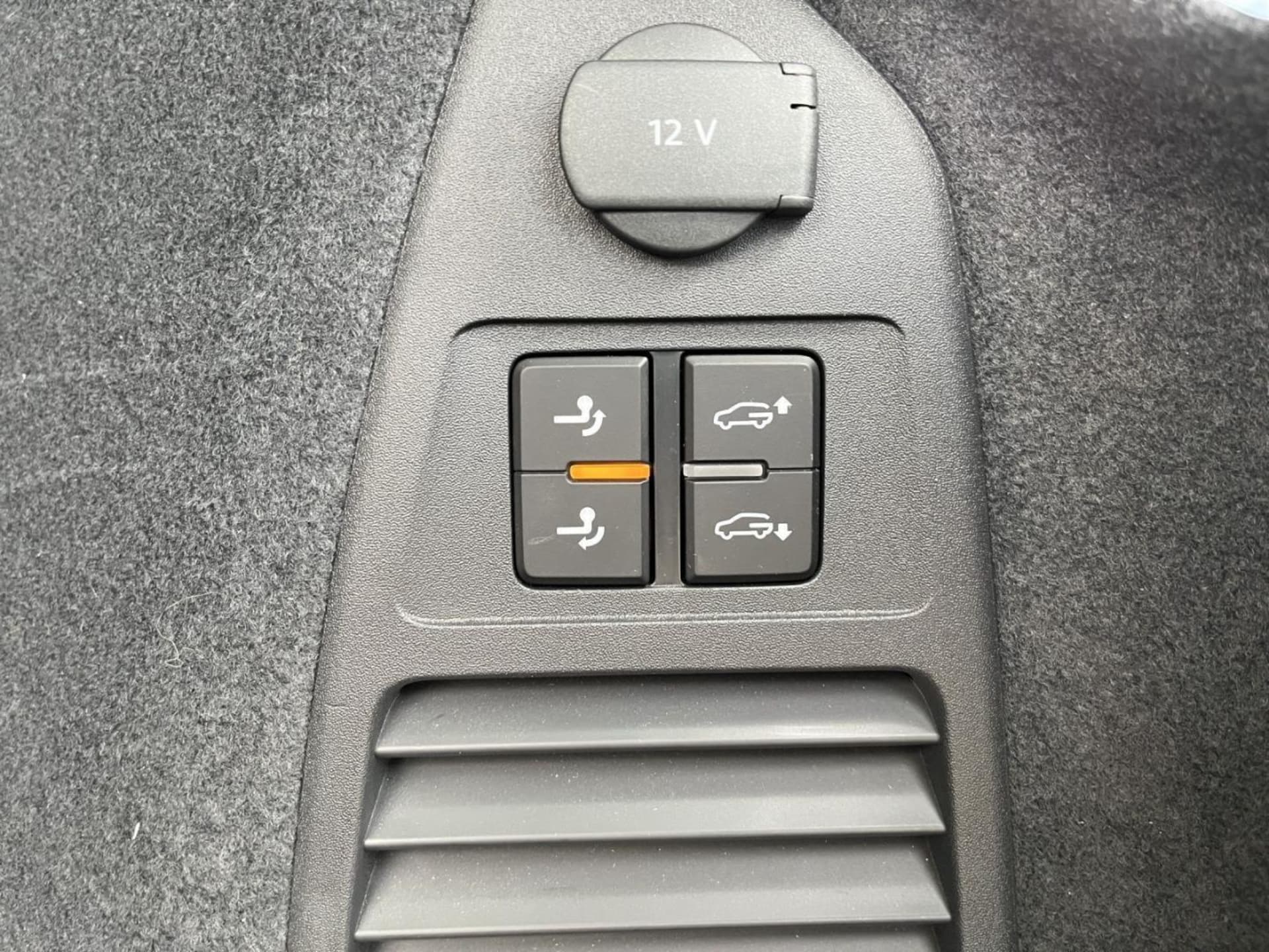 Volkswagen Touareg Basis-Modell