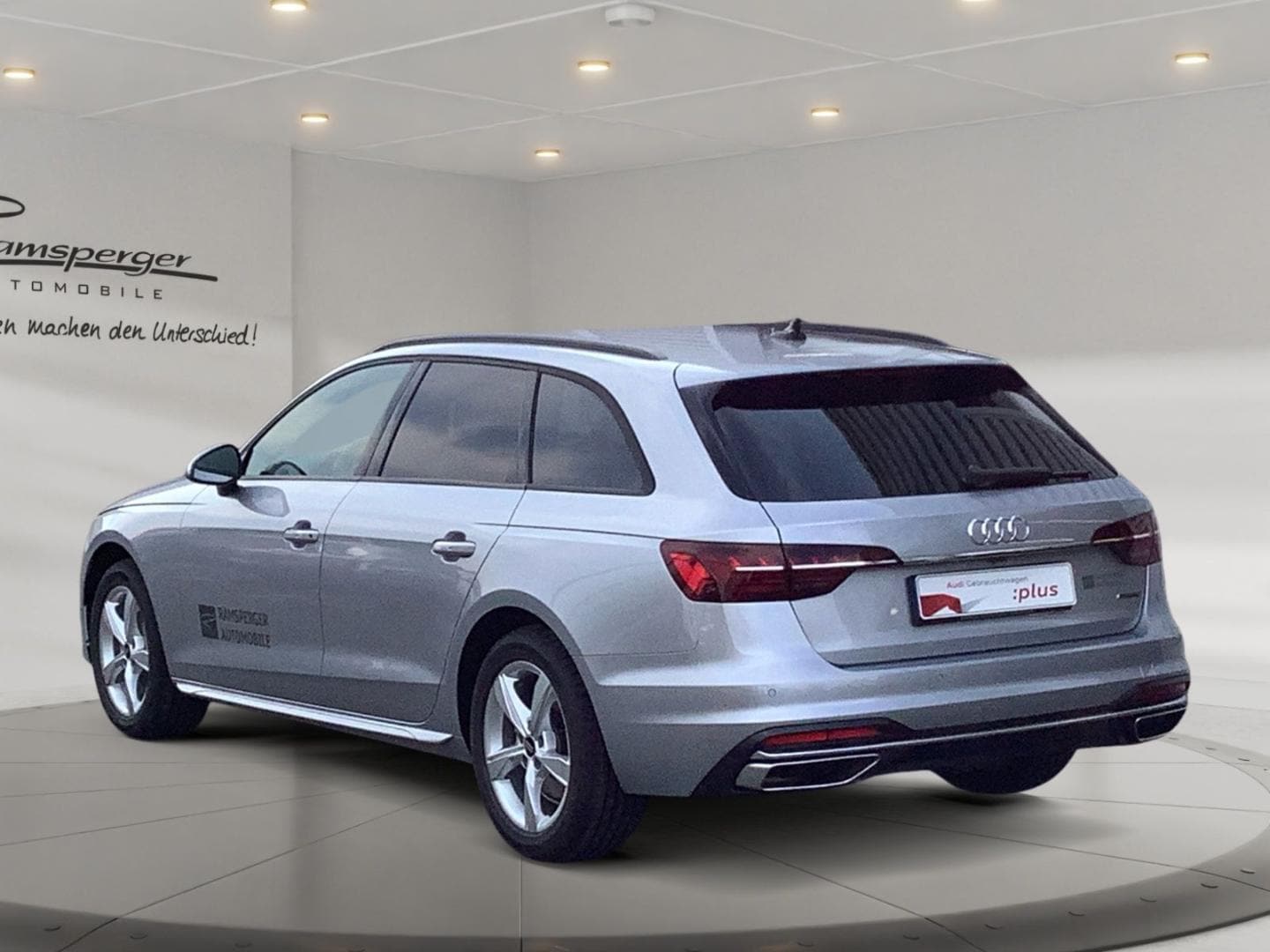 Bild über Audi A4 Avant advanced 40 TDI quattro S tronic - für weitere Informationen kontaktieren Sie den Audi Partner