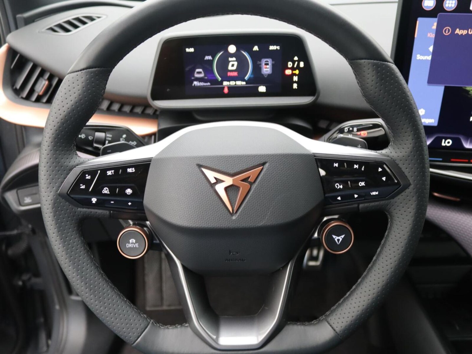 CUPRA Tavascan – Bild 13