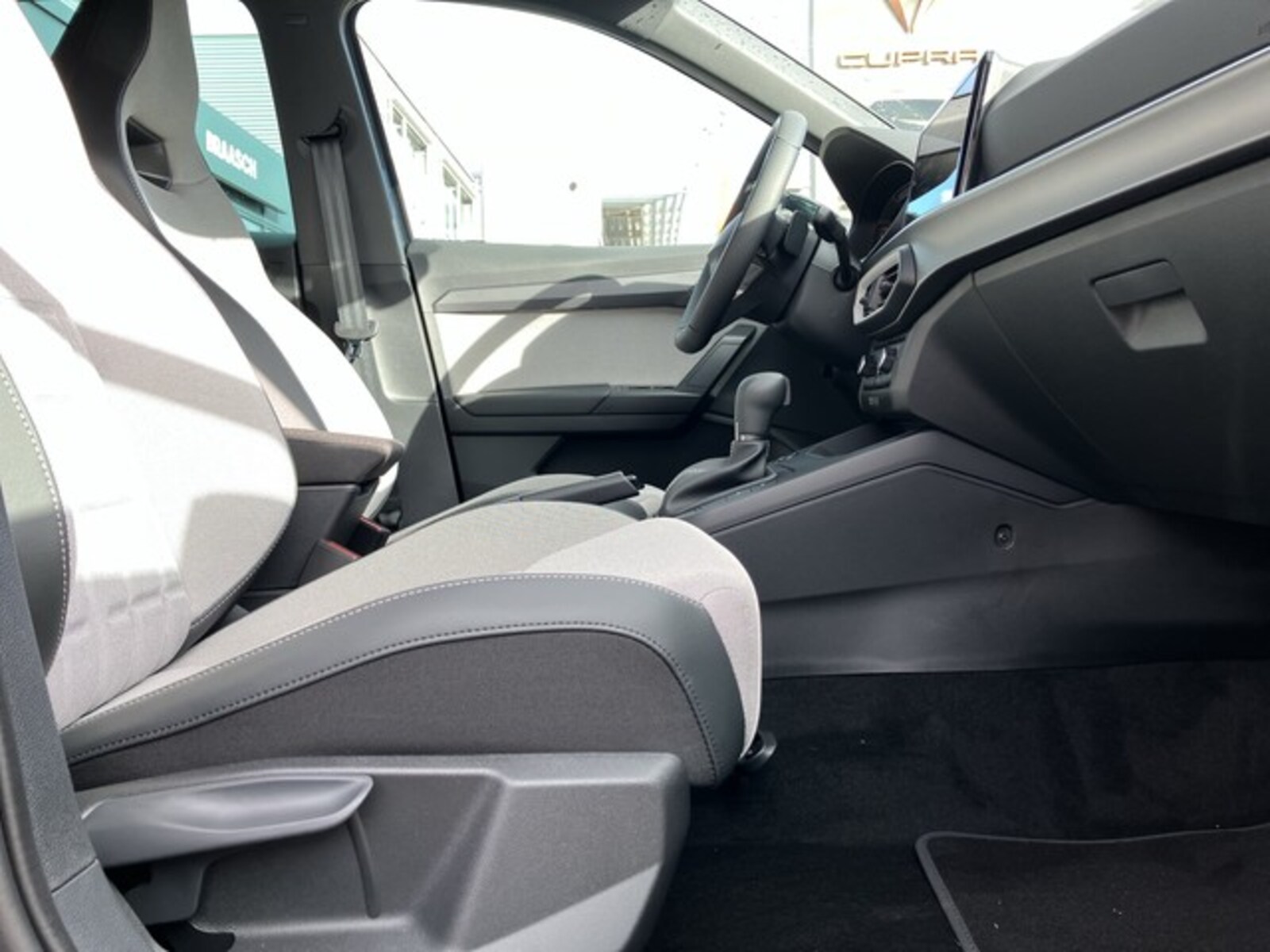 SEAT Arona – Bild 14