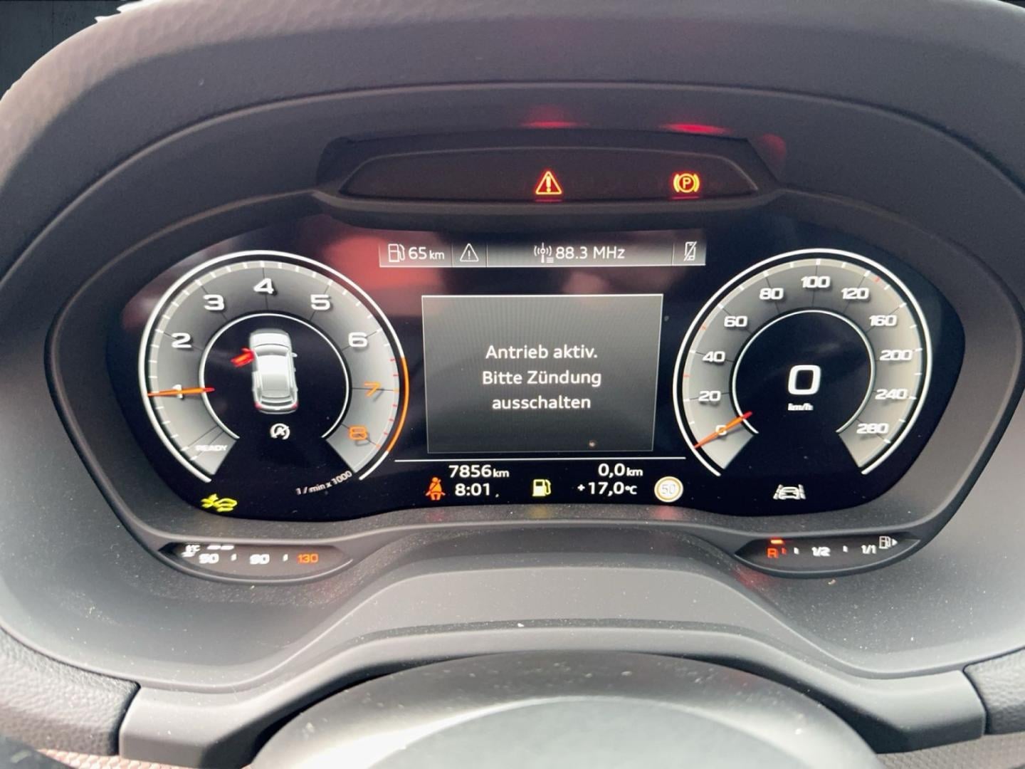 Bild über Audi Q2 advanced 30 TFSI Schaltgetriebe - für weitere Informationen kontaktieren Sie den Audi Partner