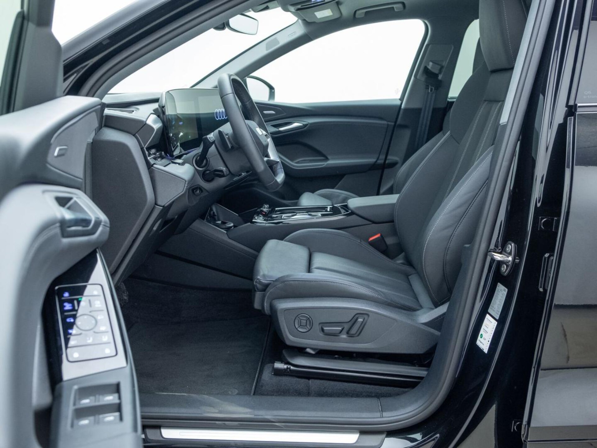 Audi Q6 SUV e-tron