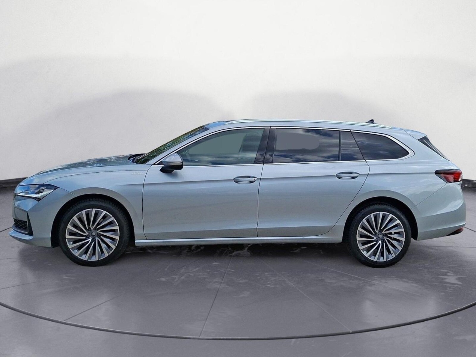 Škoda Superb Combi – Bild 3
