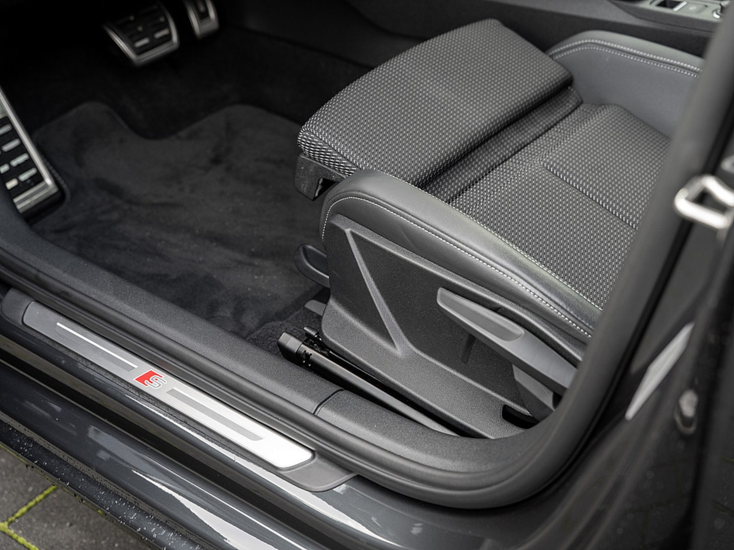 Bild über Audi A3 Sportback advanced 35 TFSI S tronic - für weitere Informationen kontaktieren Sie den Audi Partner