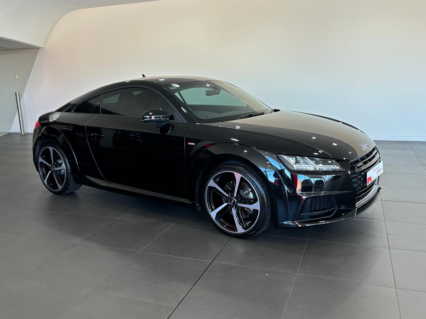 Image about Audi TT Coupé 2.0 TFSI quattro S Line 169 kW S tronic