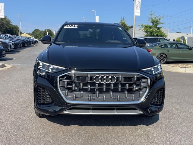 2025 Audi Q8