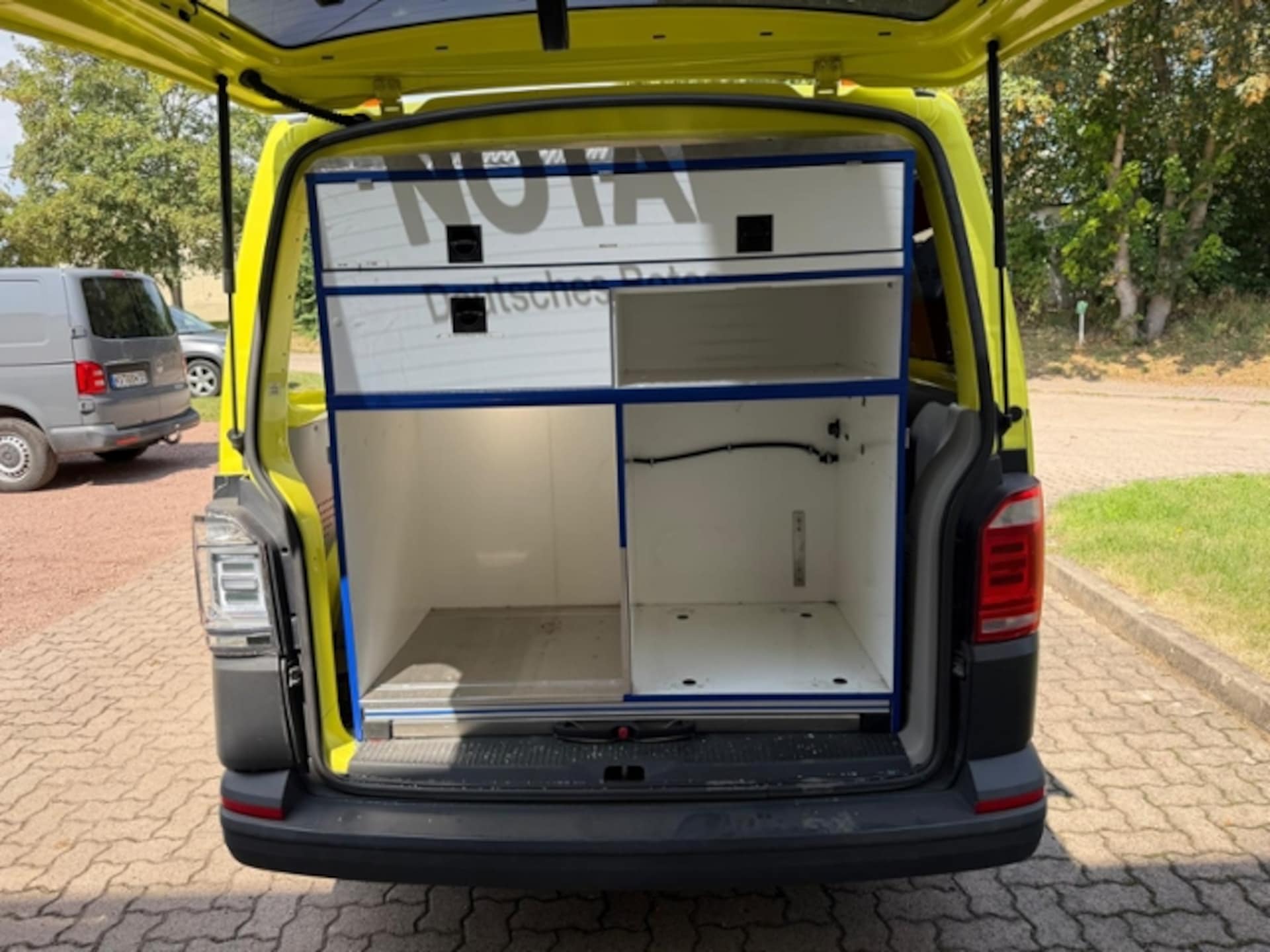 Volkswagen T6 Transporter Kombi kurzer Radstand