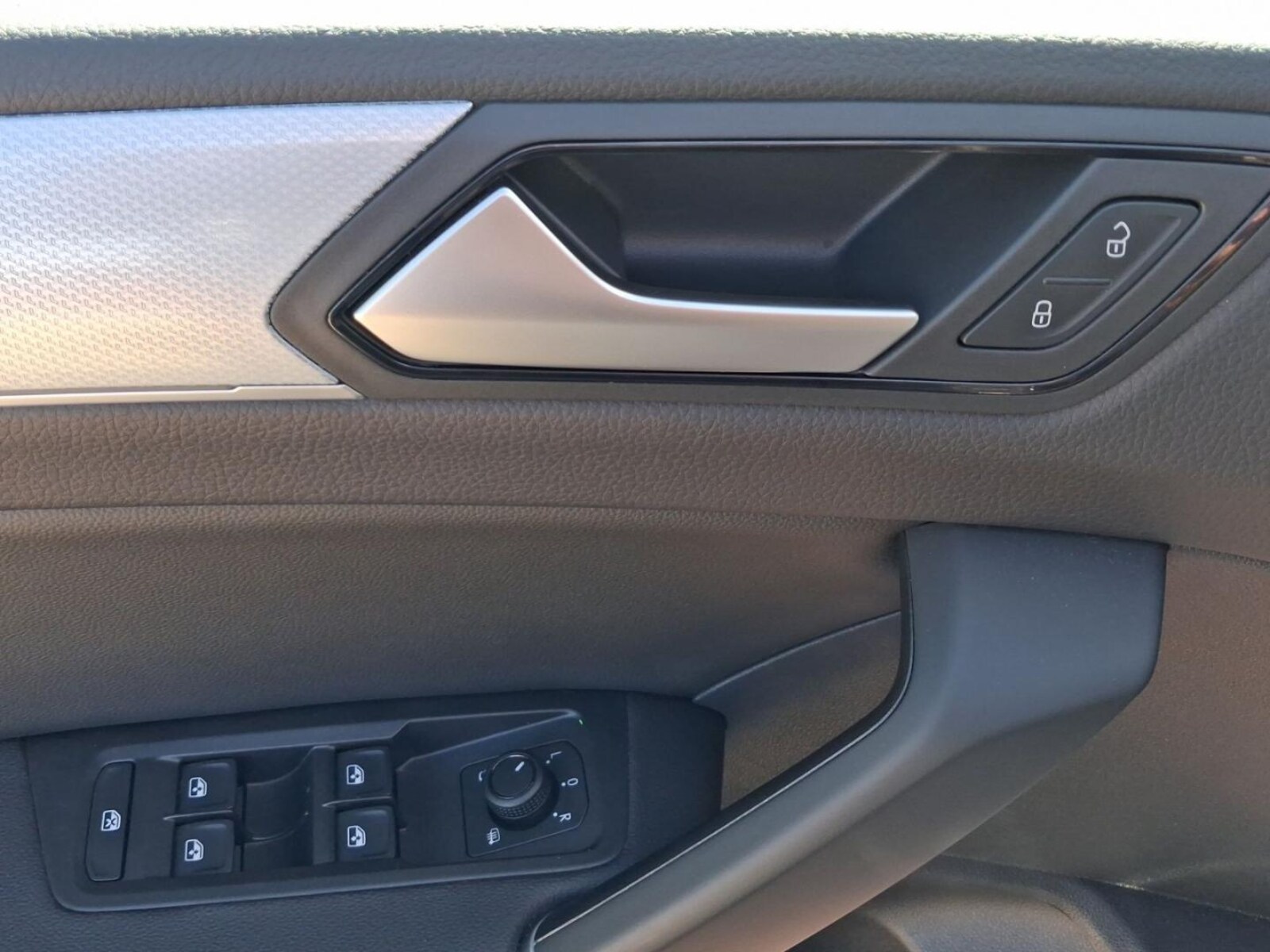 Volkswagen Touran – Bild 7