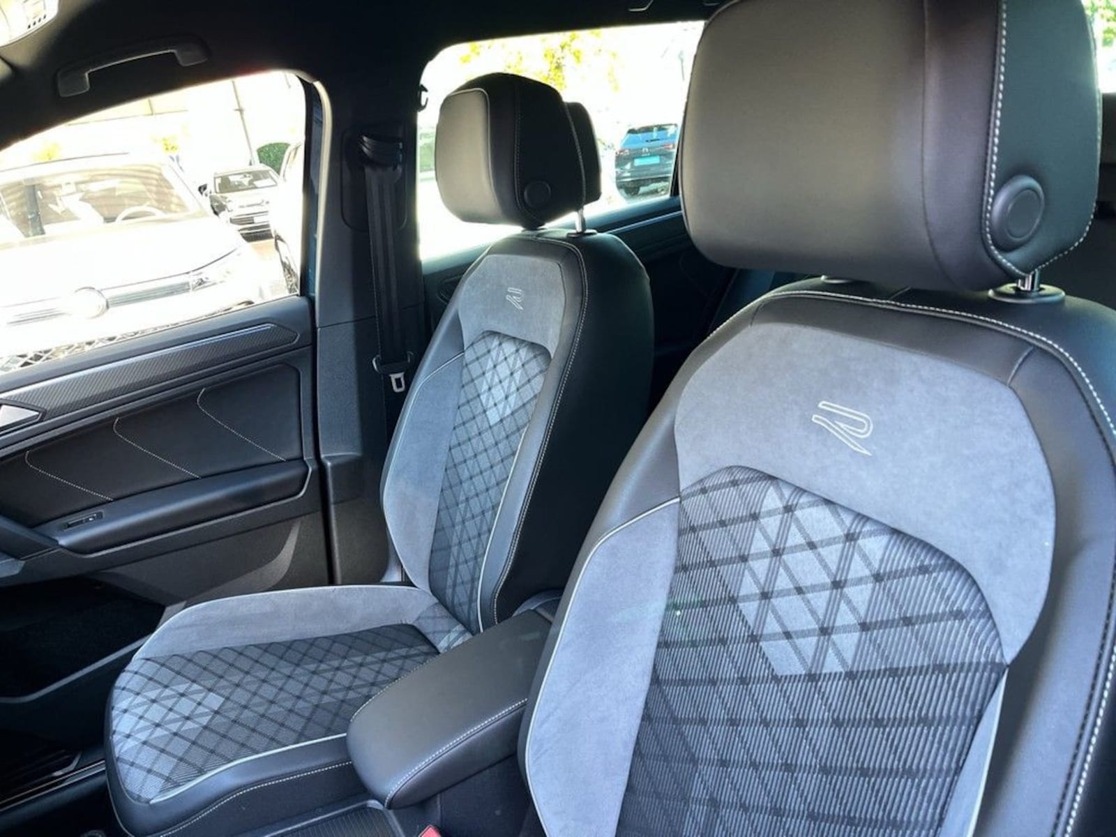Volkswagen Tiguan – Bild 18