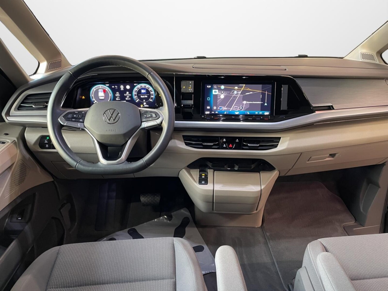 Volkswagen Multivan Langversion – Bild 9