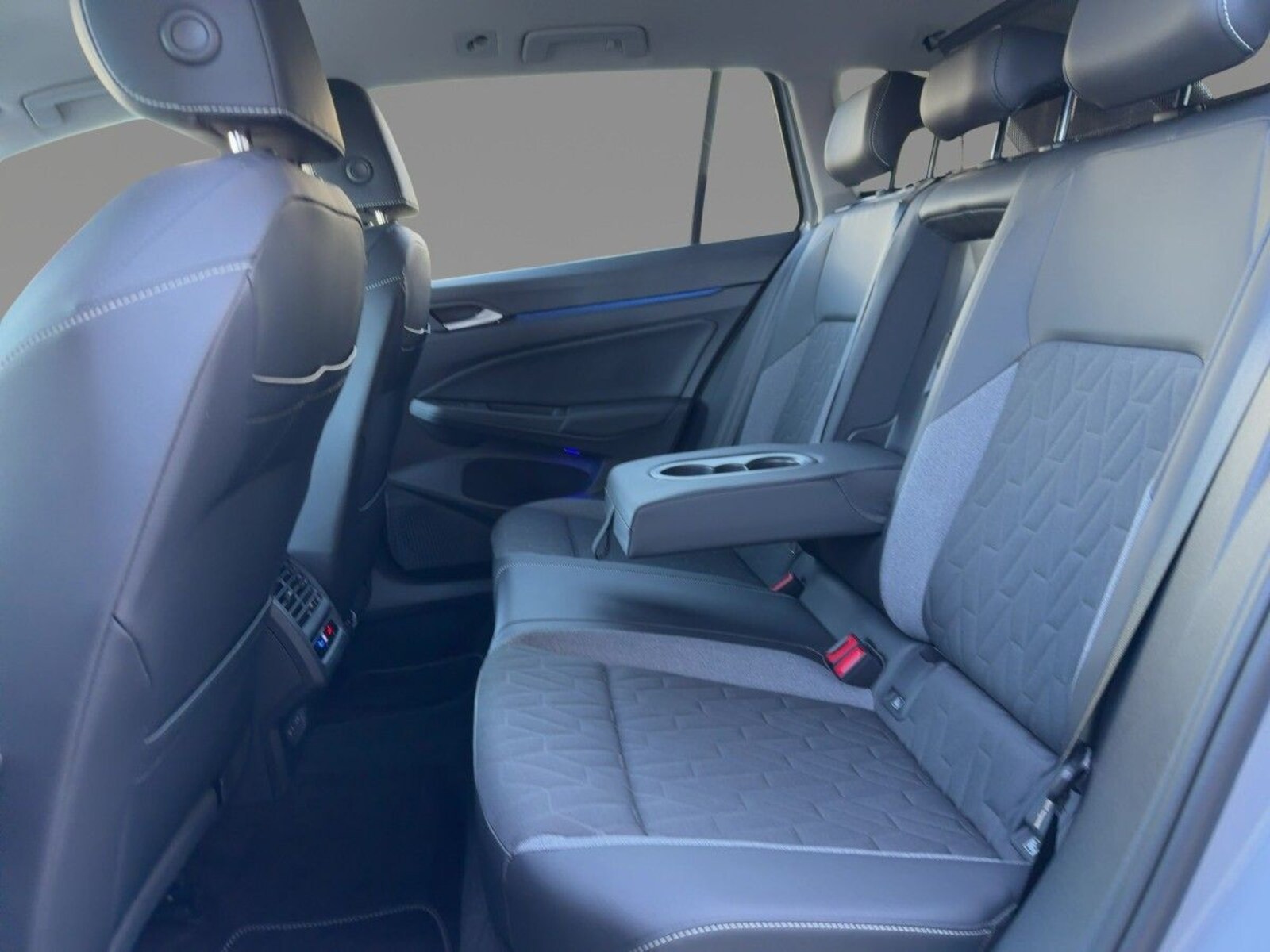 Volkswagen Golf Variant – Bild 9