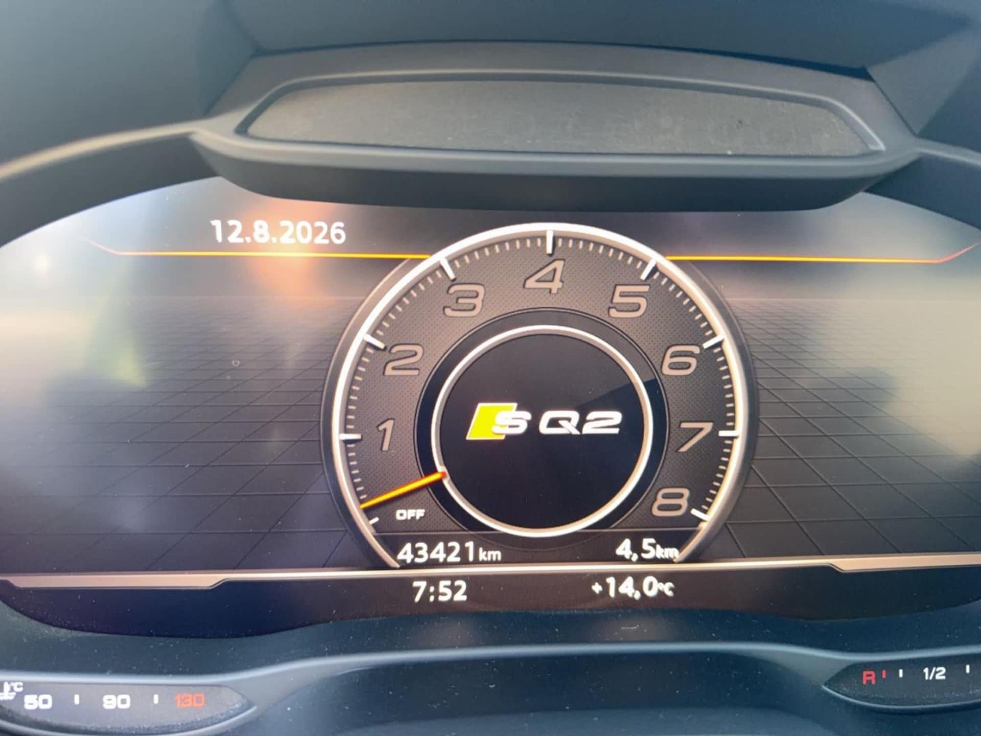 Audi SQ2