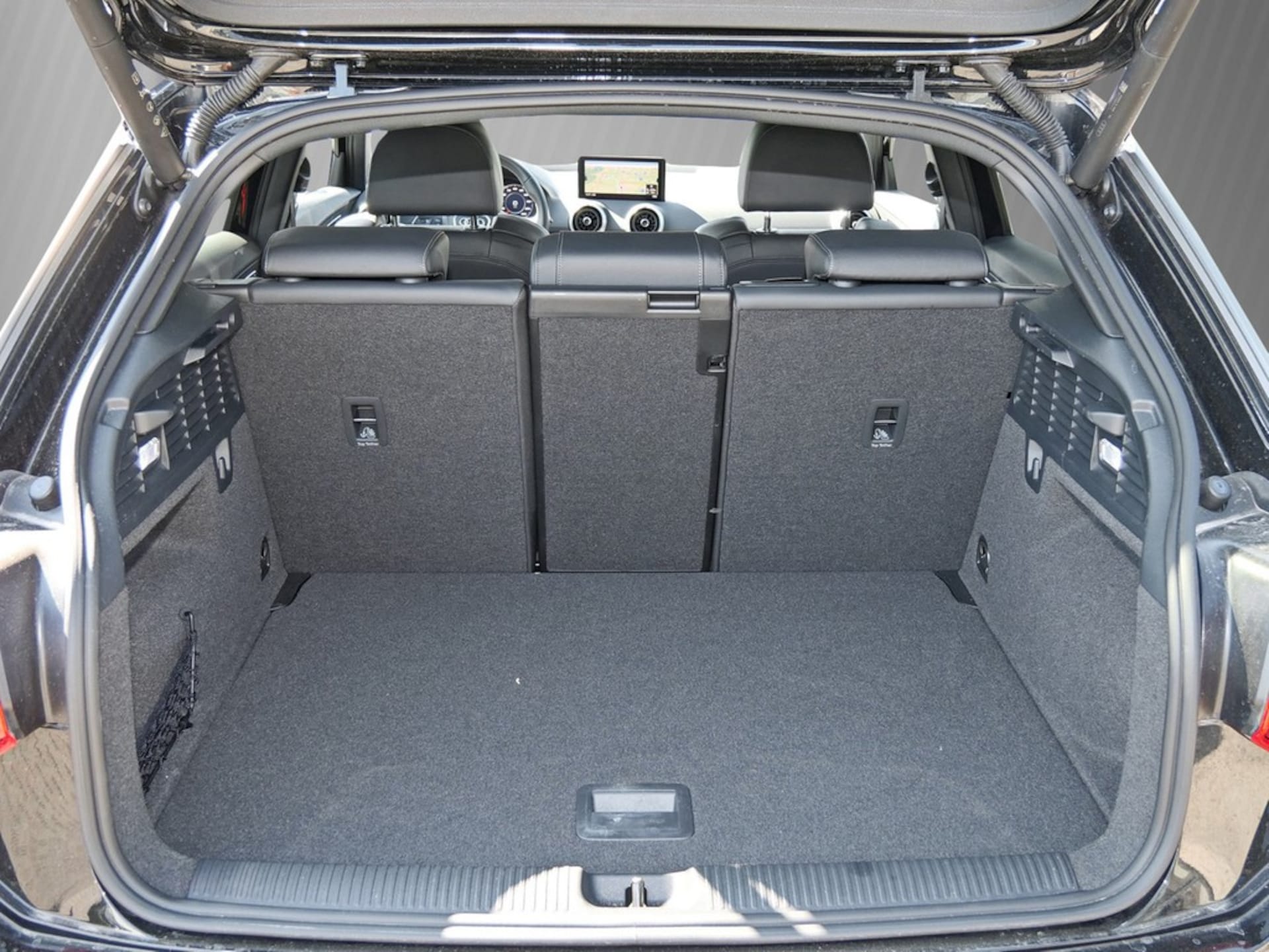 Audi Q2 S line