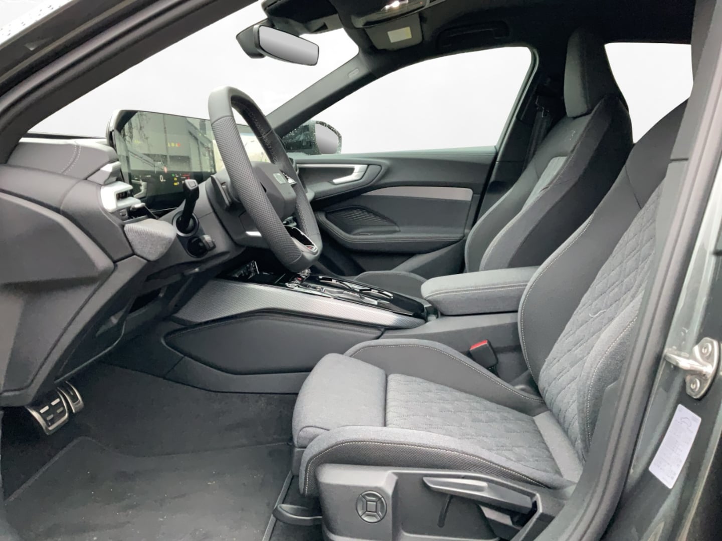 Bild über Audi A5 Avant TDI quattro 150 kW S tronic - für weitere Informationen kontaktieren Sie den Audi Partner
