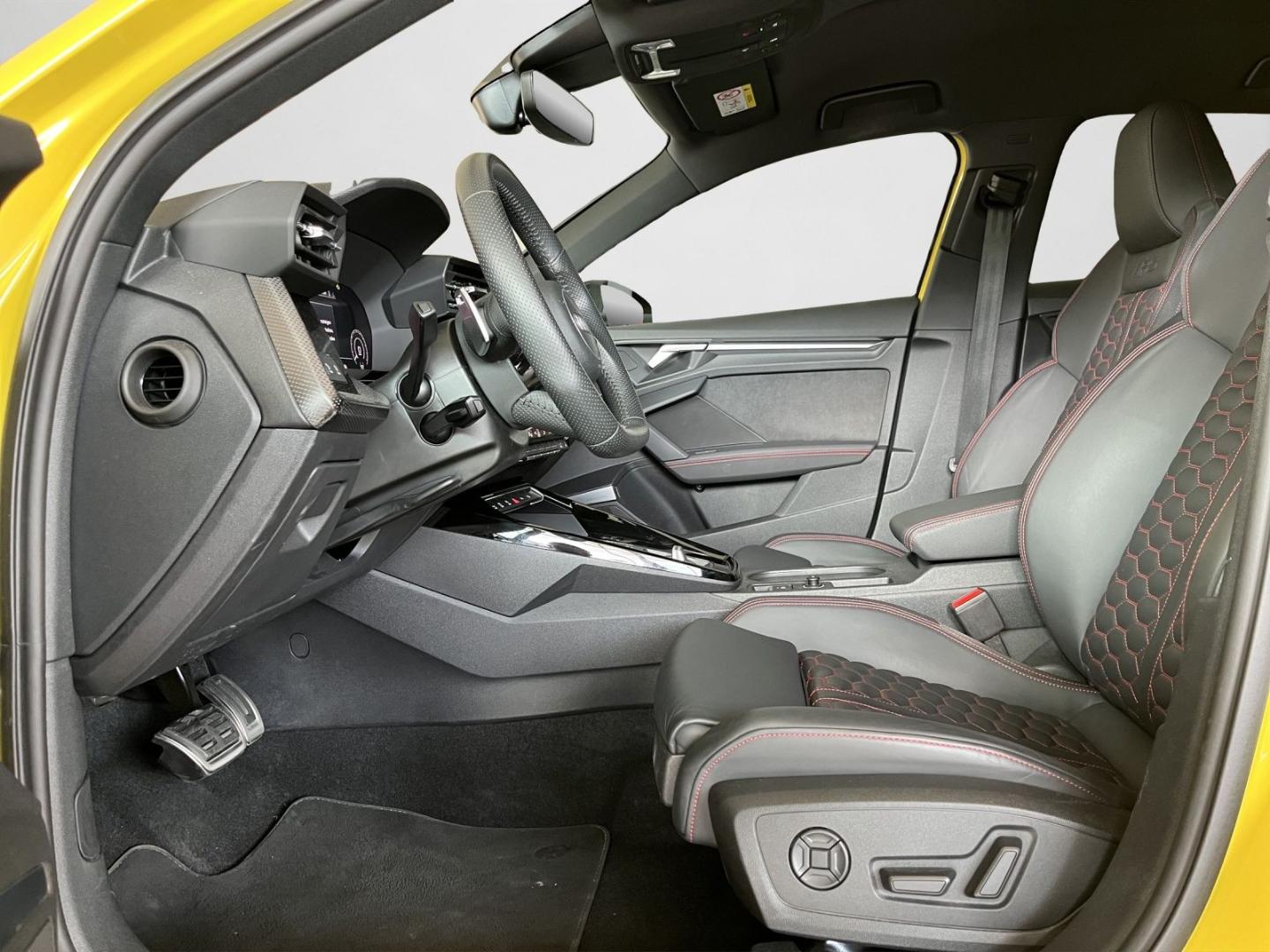 Image about Audi RS 3 Sportback TFSI quattro S tronic