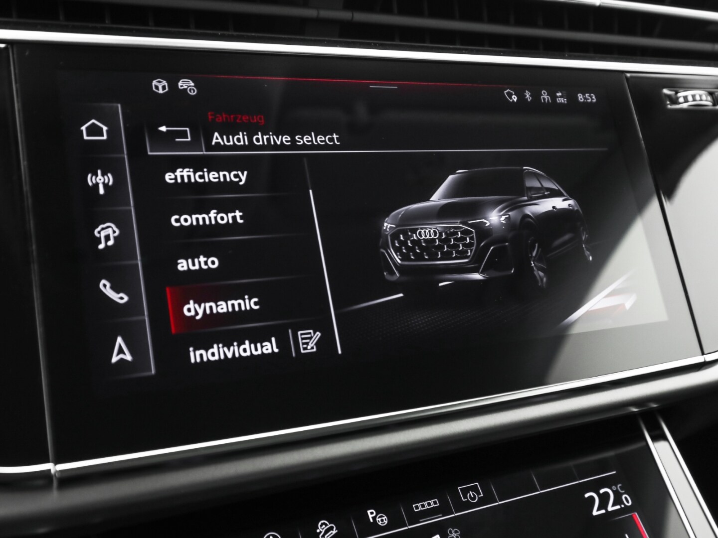 Image about Audi Q8 SUV 55 TFSI quattro tiptronic