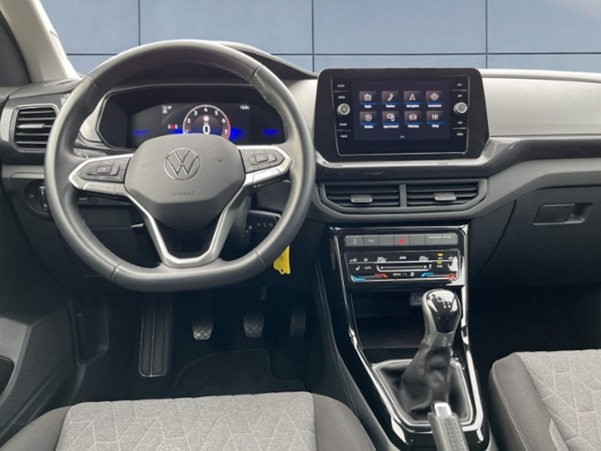 Volkswagen T-Cross Life