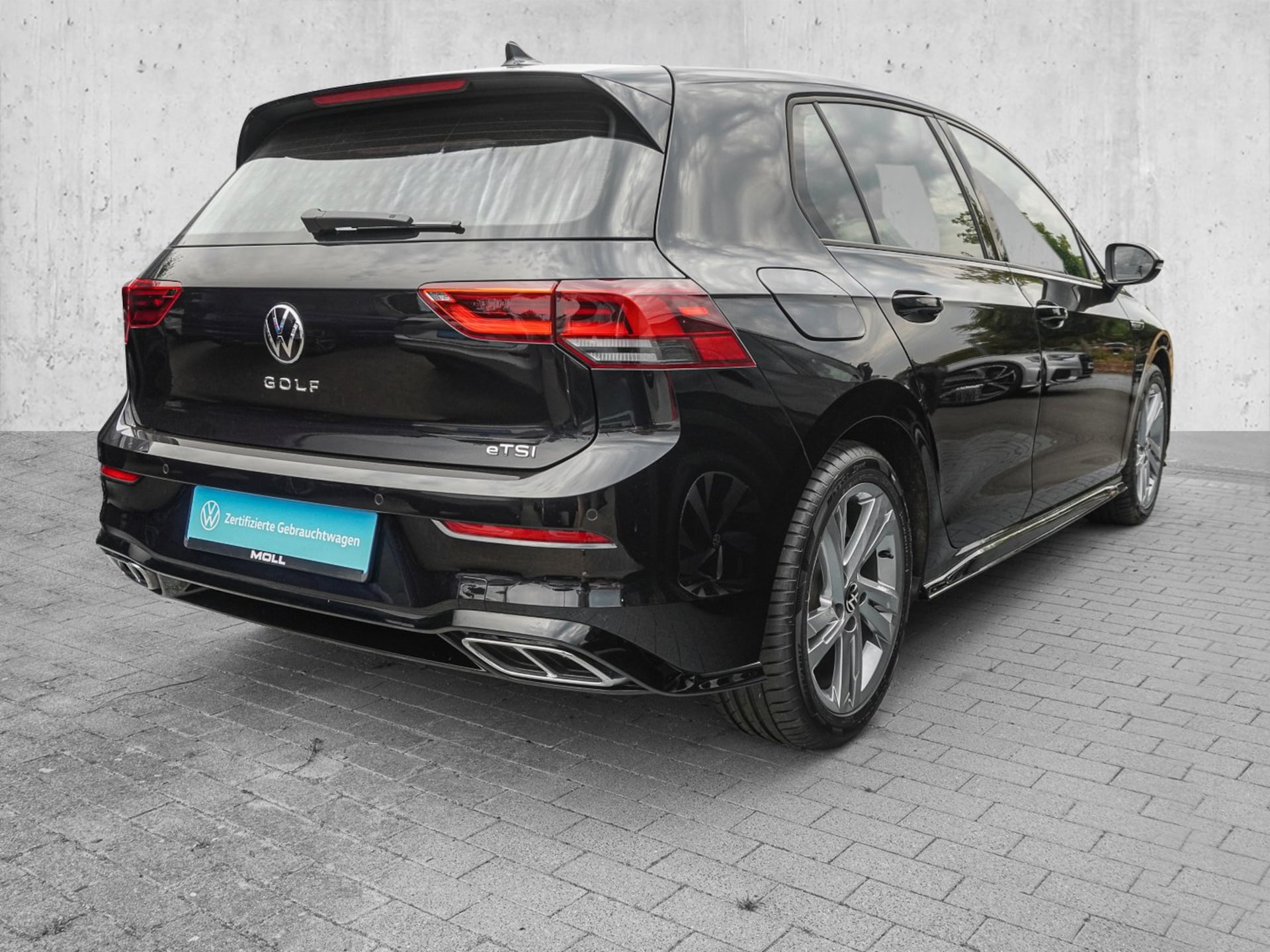 Volkswagen Golf R-Line