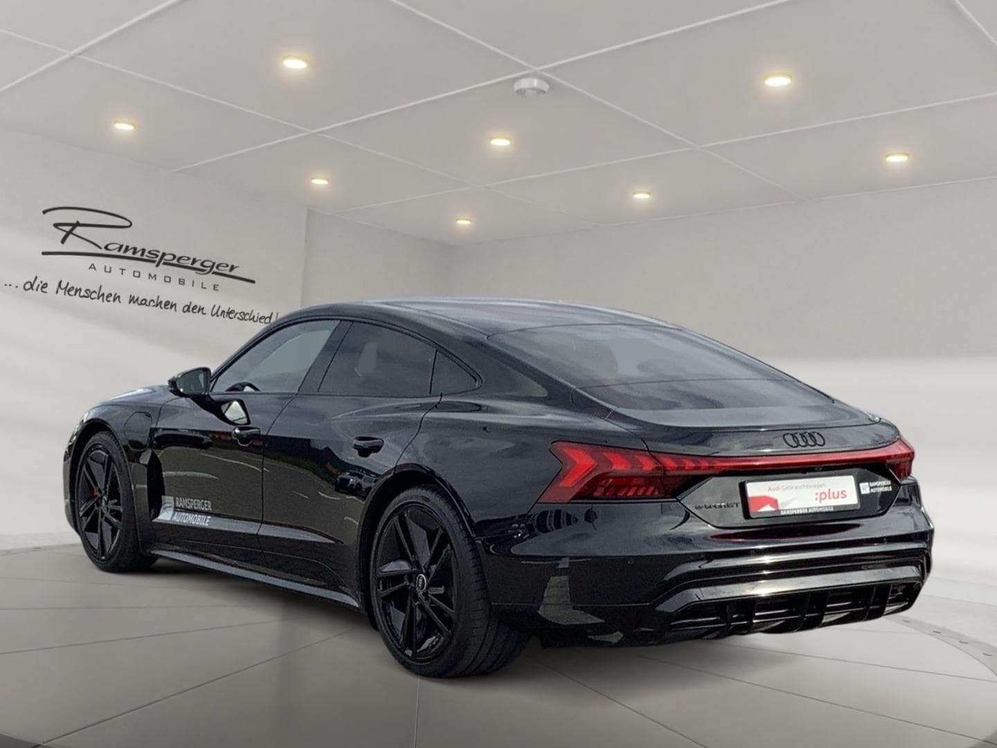 Bild über Audi e-tron GT e-tron quattro - für weitere Informationen kontaktieren Sie den Audi Partner